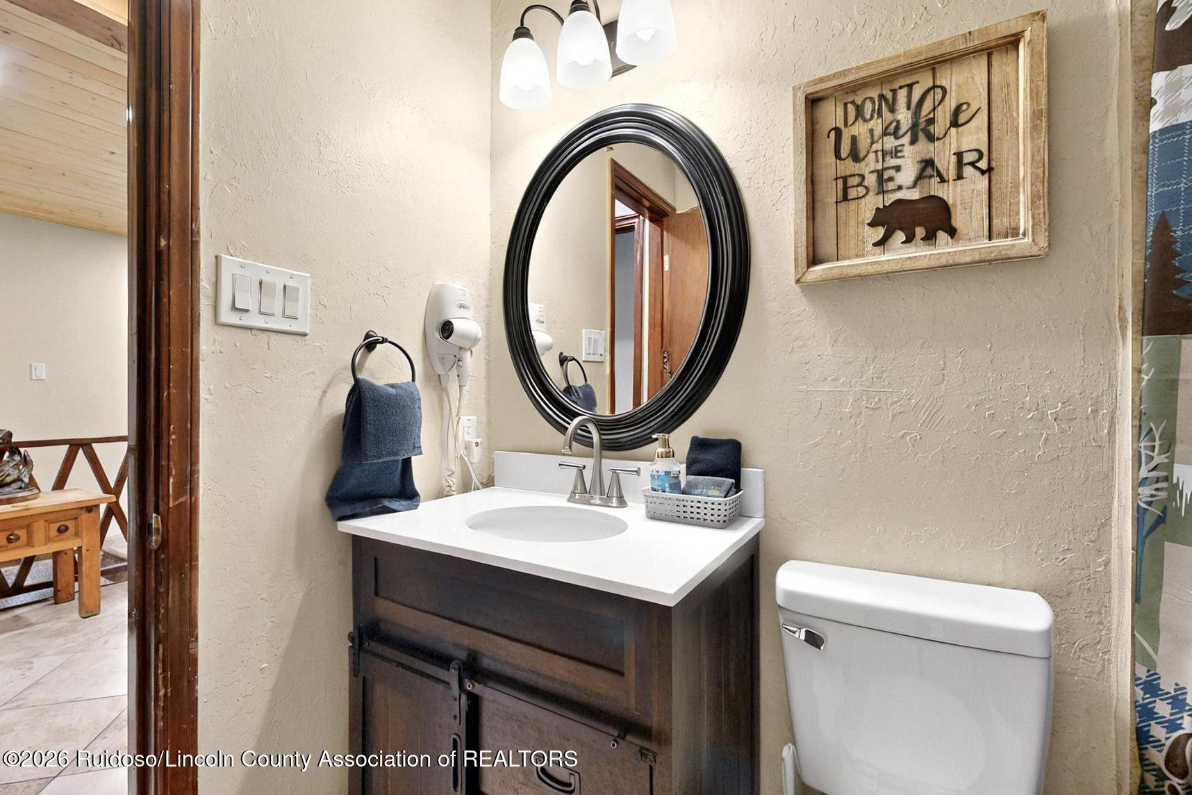 220 Lookout Drive P1