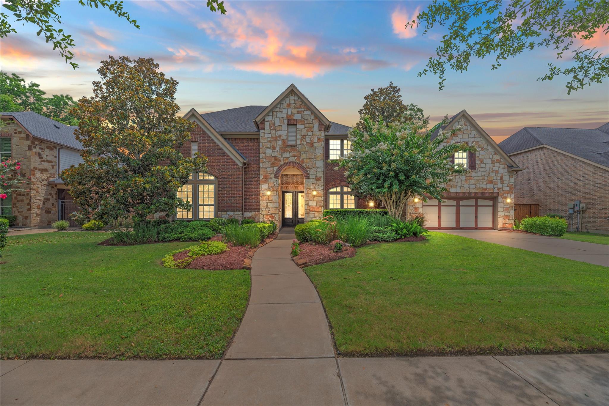 6115 Duke Trail Lane