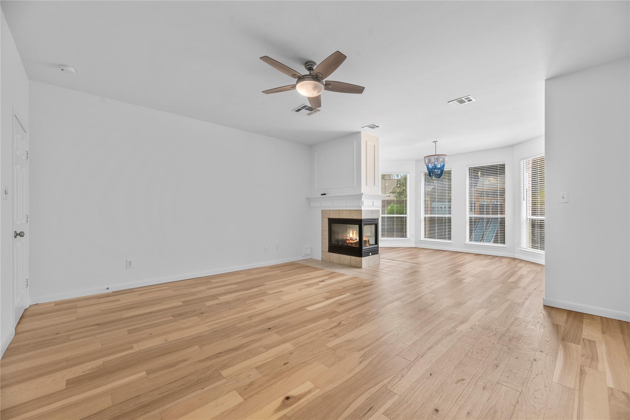 3806 Westall Lane