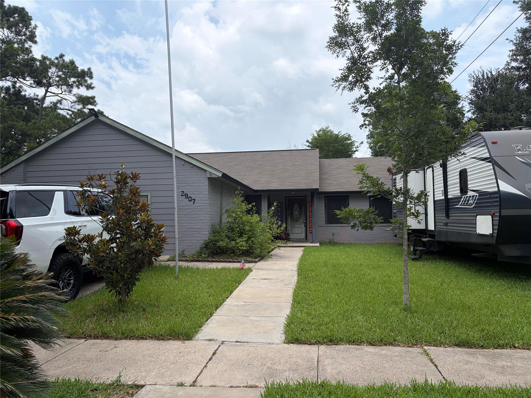 2907 Pheasant Run