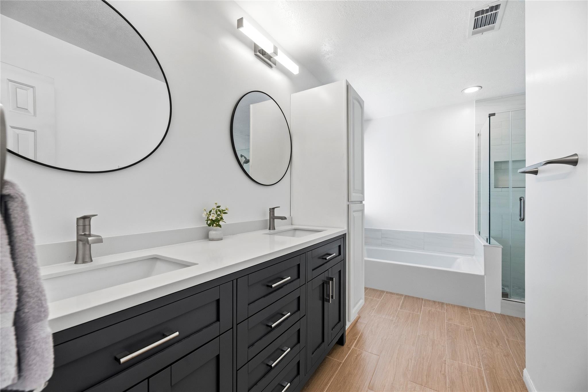 16423 Maple Downs Lane