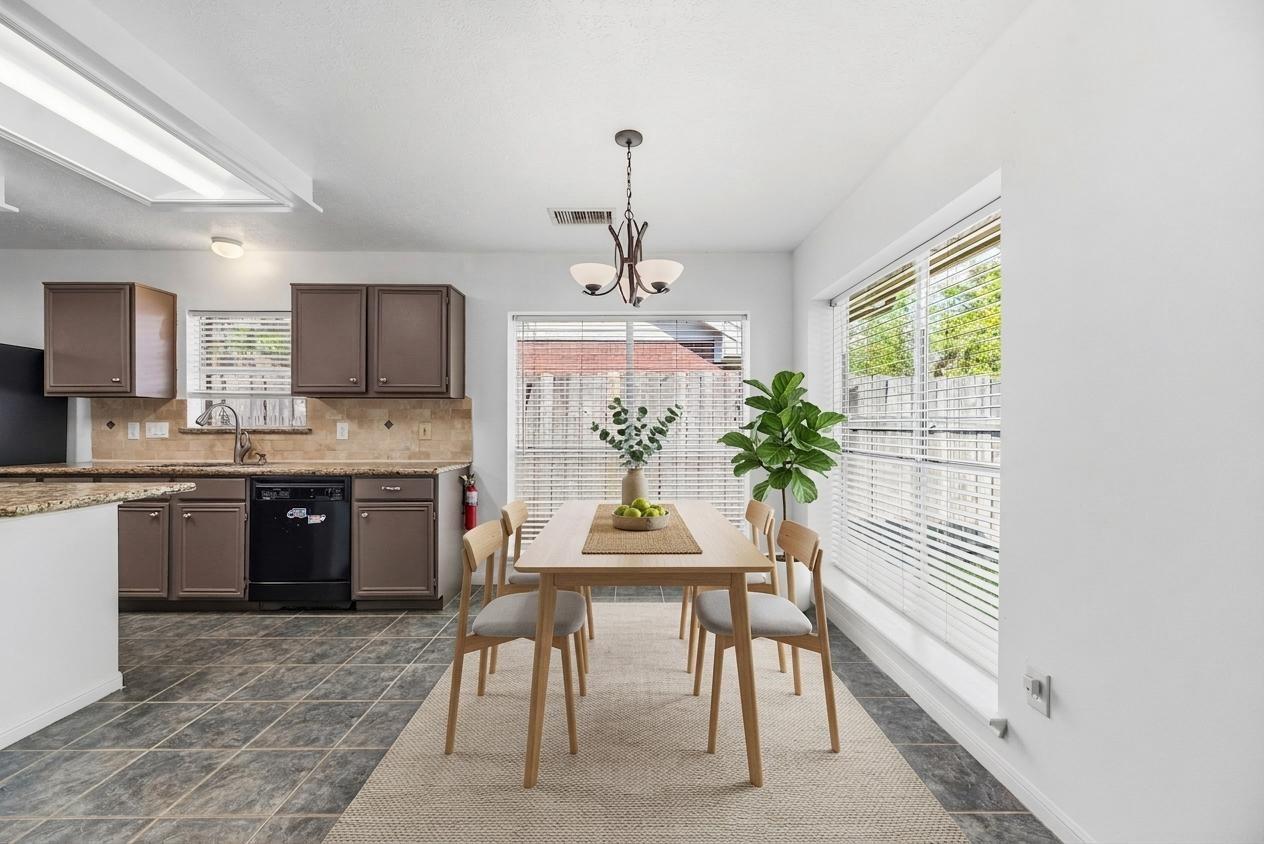 16423 Maple Downs Lane