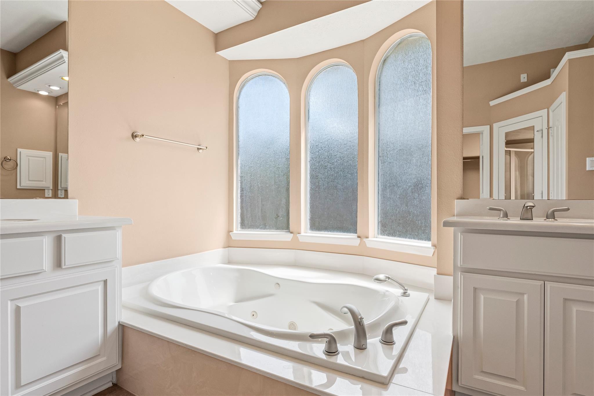 4803 Riverstone Crossing Drive