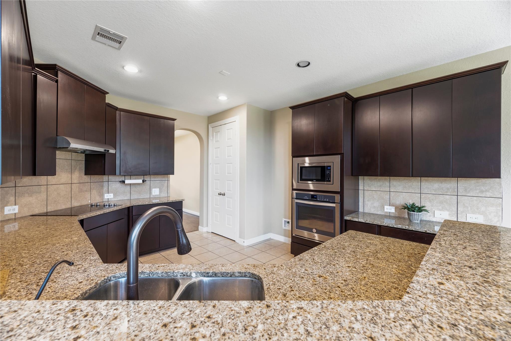 10135 Cypress Path