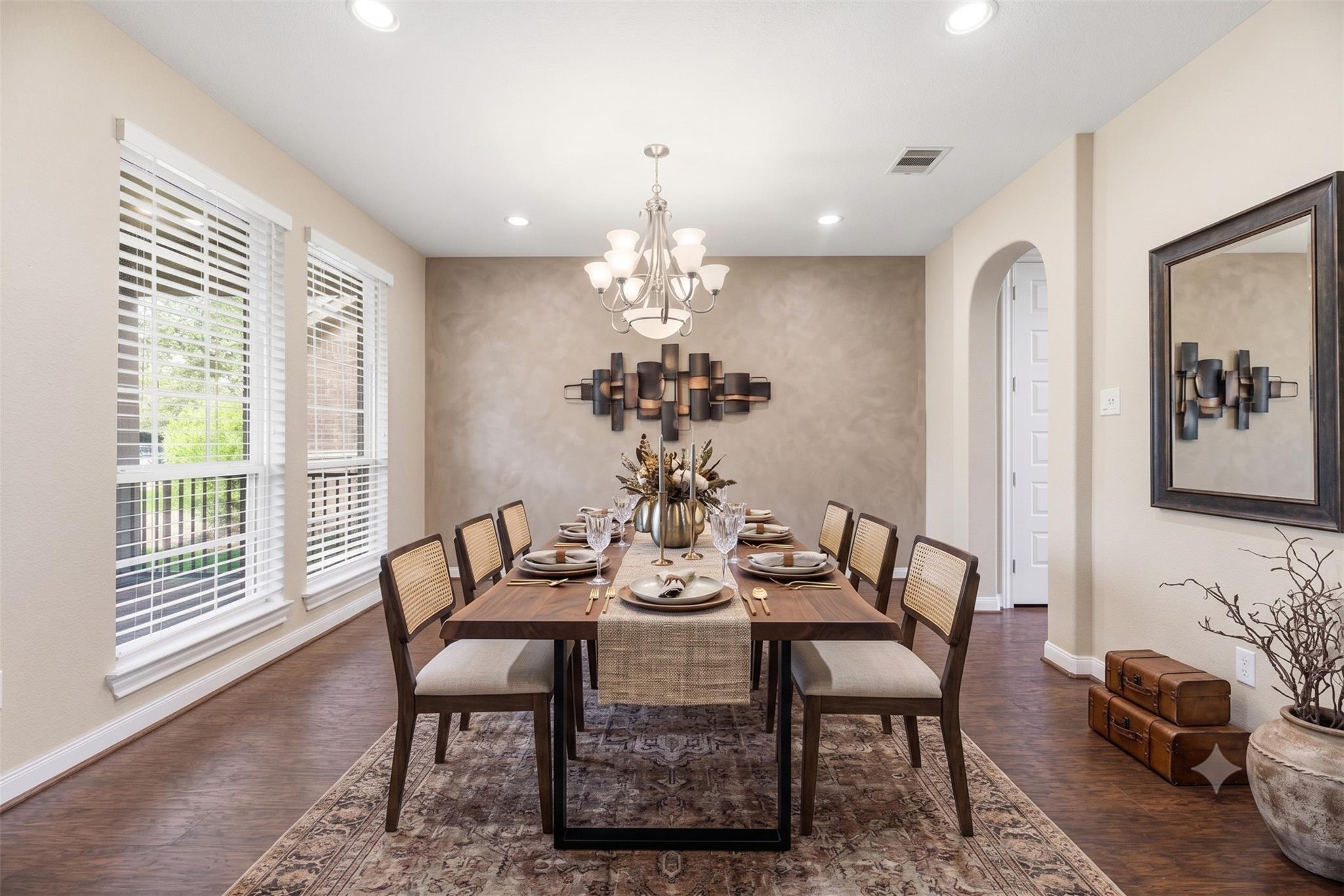 10135 Cypress Path