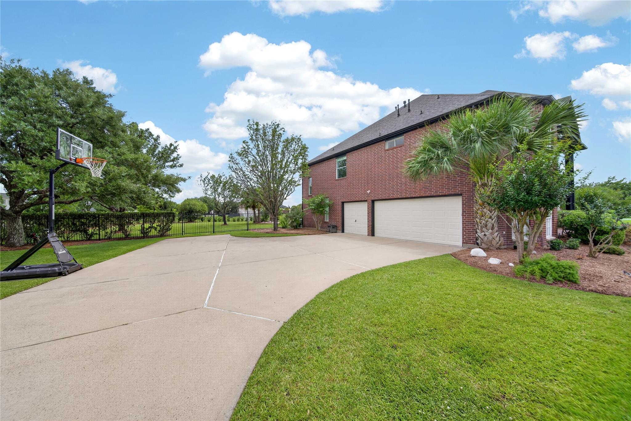 8826 Crown Jewel Drive