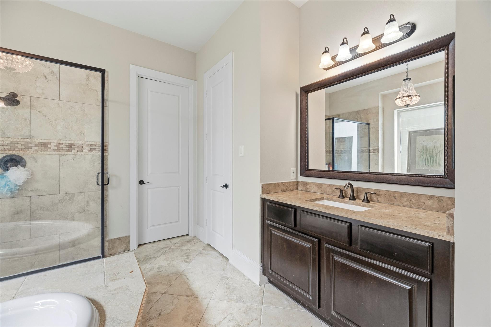 5414 Lake Hill Farm Way