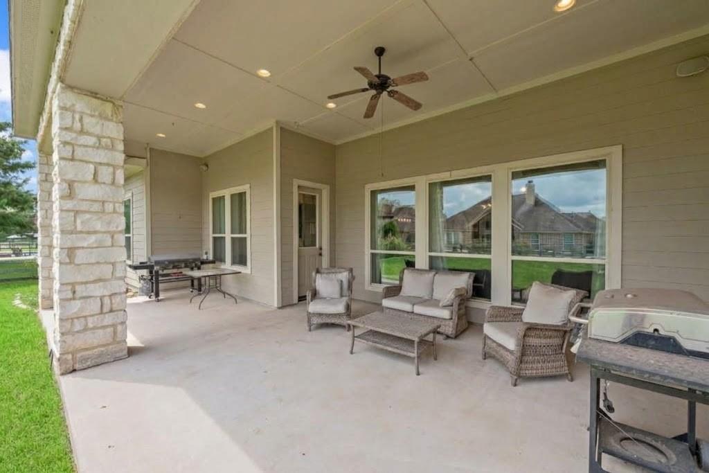 5414 Lake Hill Farm Way
