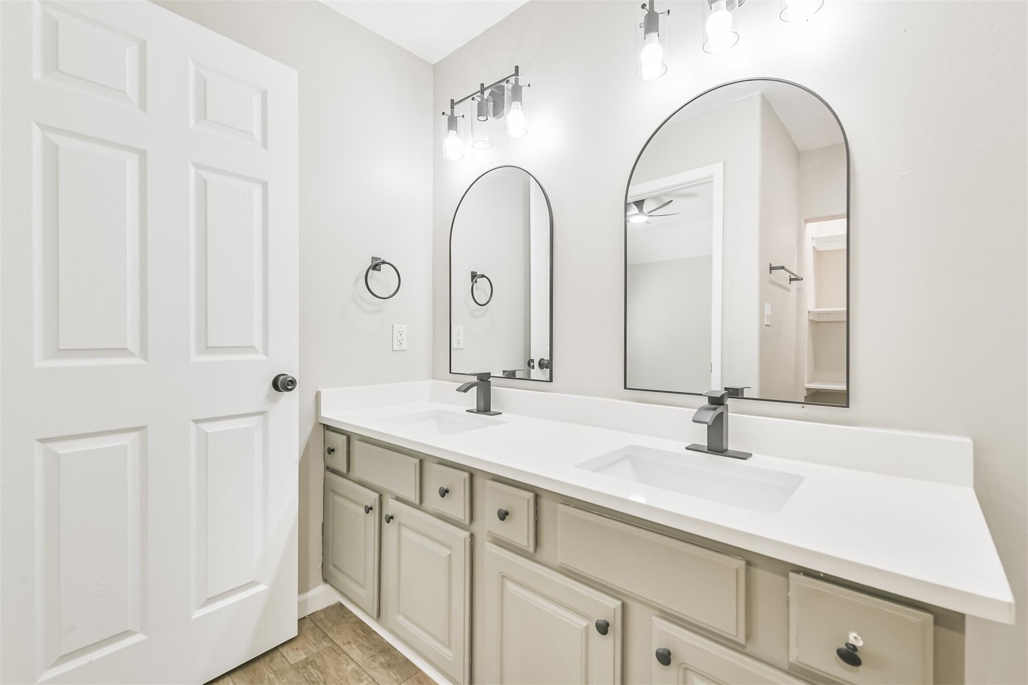 16468 Ryan Guinn Way
