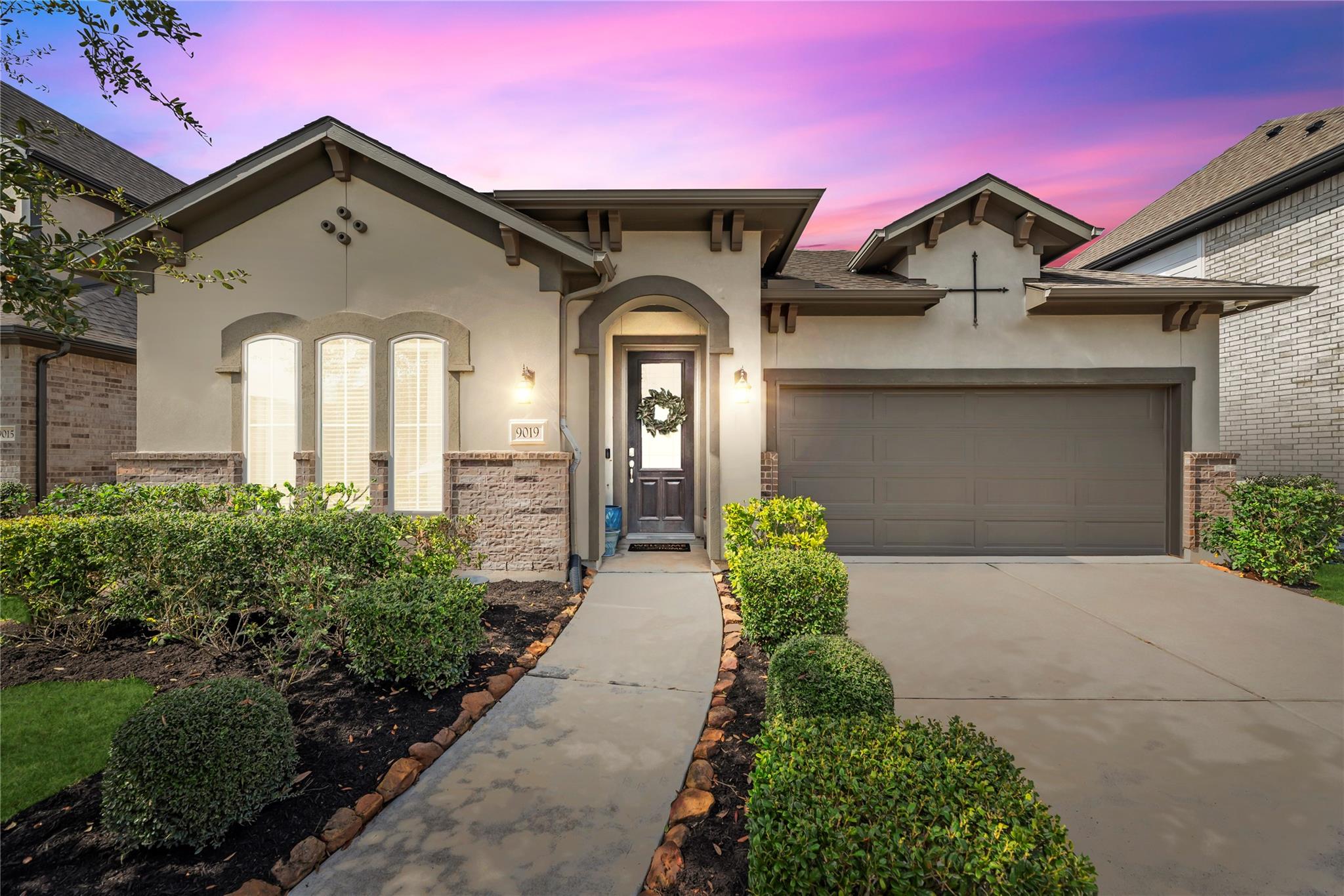 9019 Stanley Oak Drive