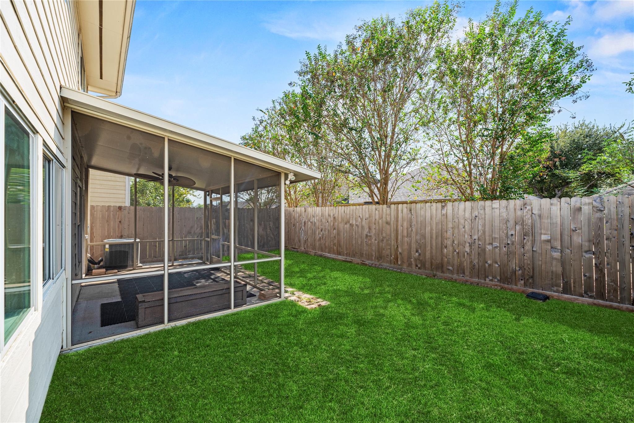 5715 Silver Oak Drive, Missouri City