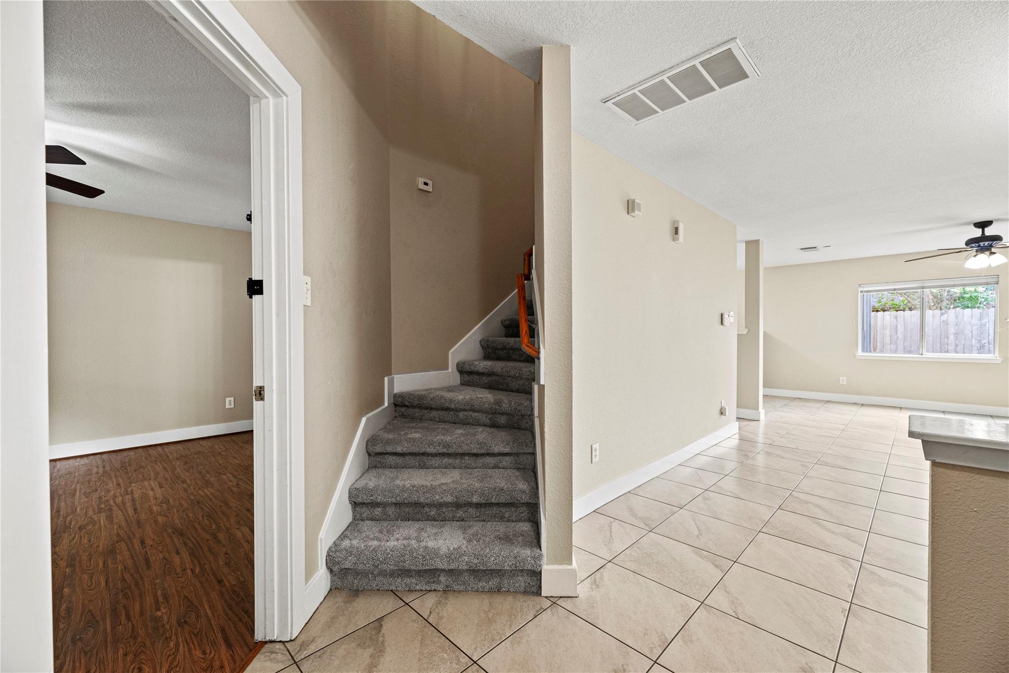 5715 Silver Oak Drive, Missouri City