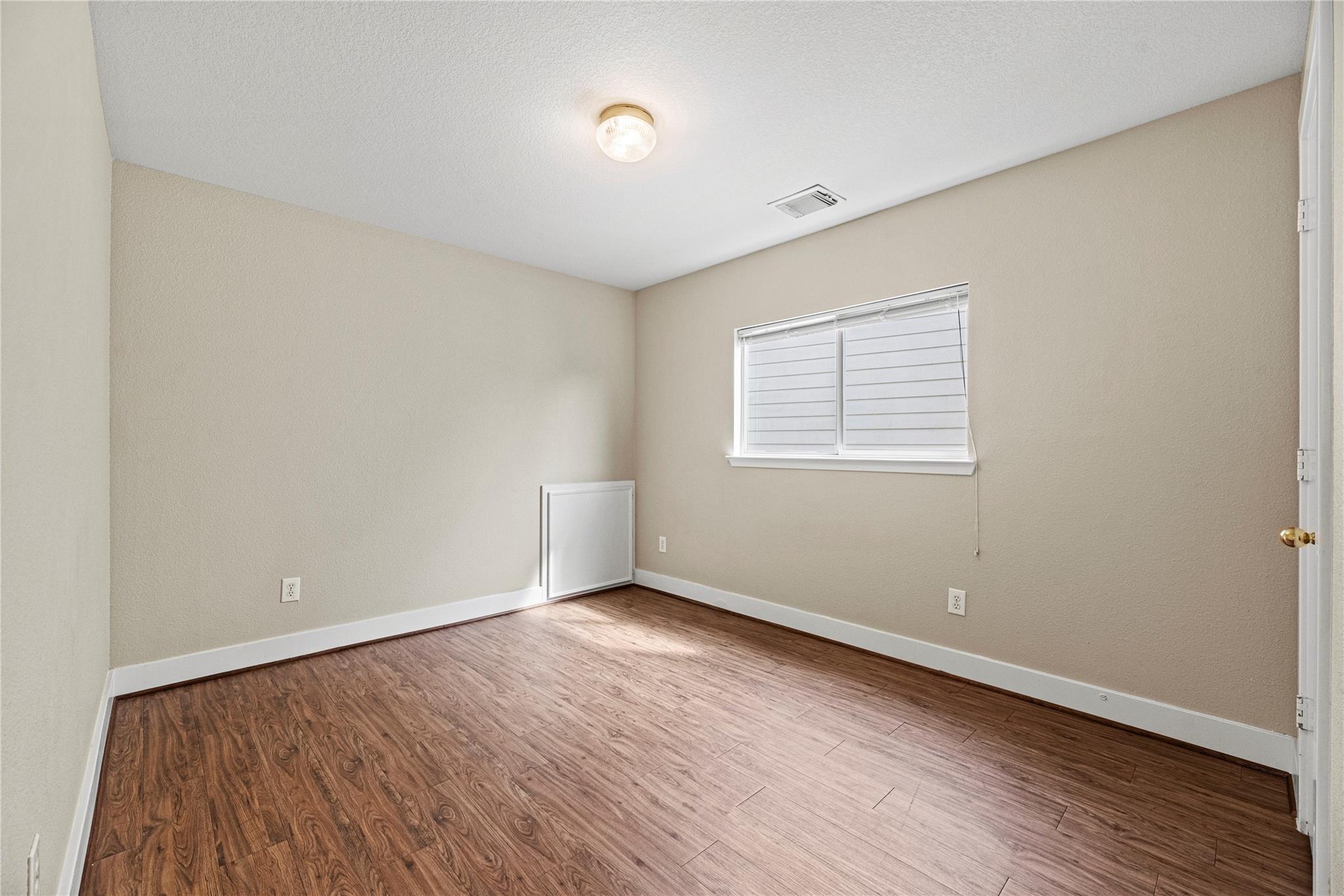 5715 Silver Oak Drive, Missouri City