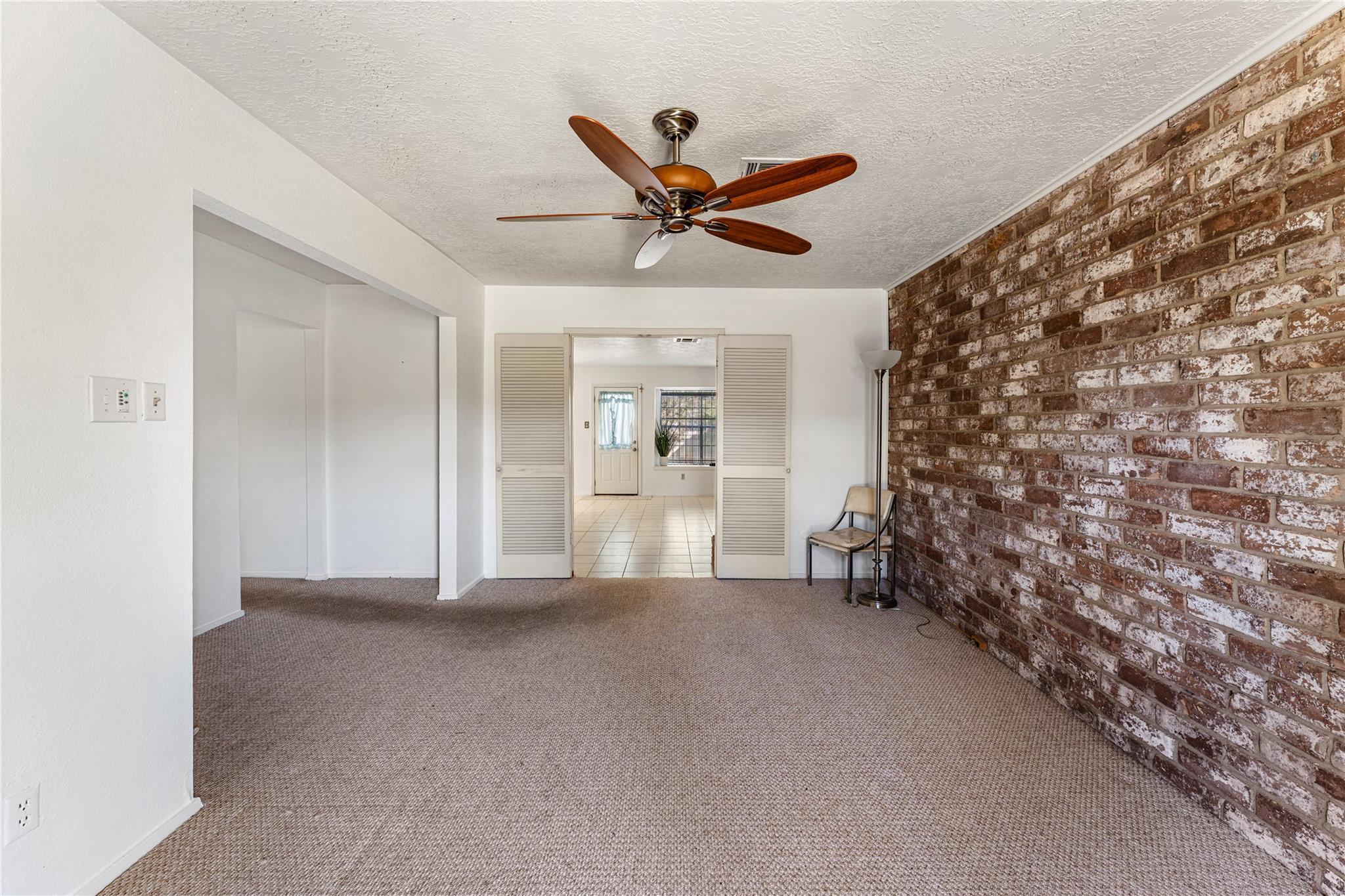 6947 Chasewood Drive