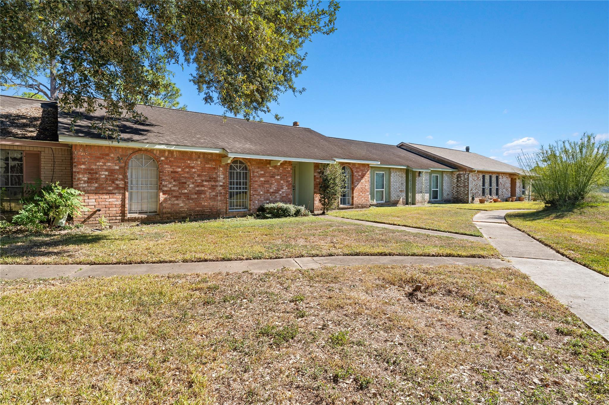 6947 Chasewood Drive