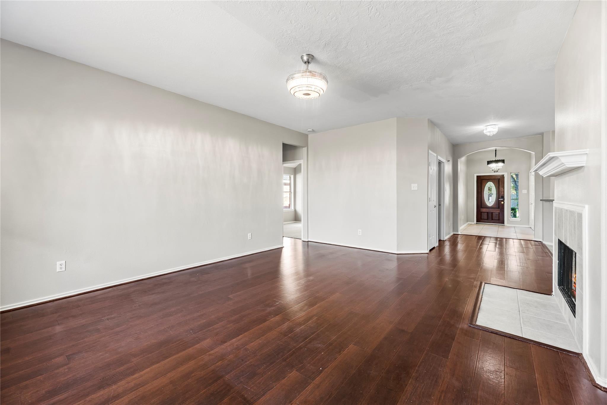 2706 Argos Drive