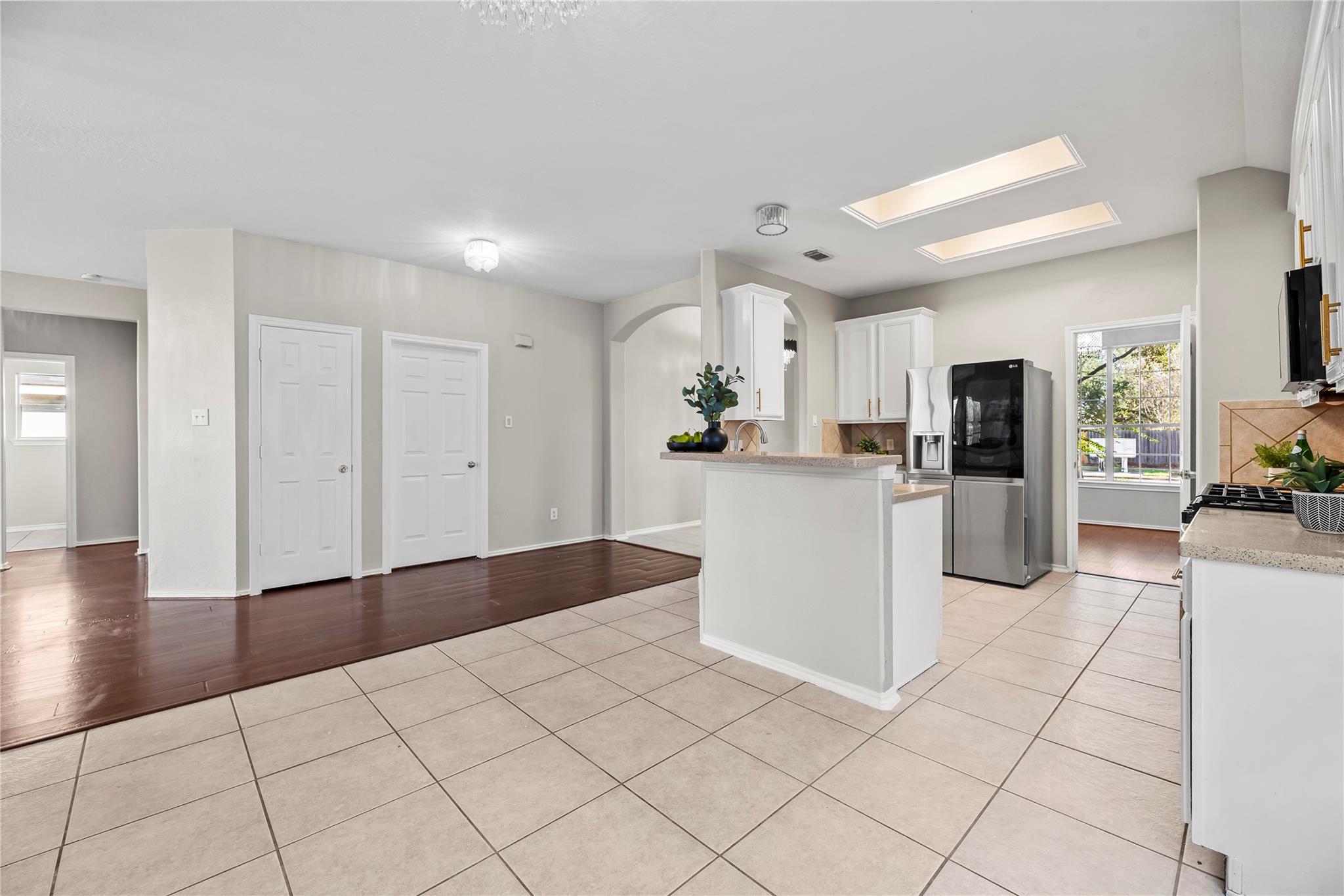 2706 Argos Drive