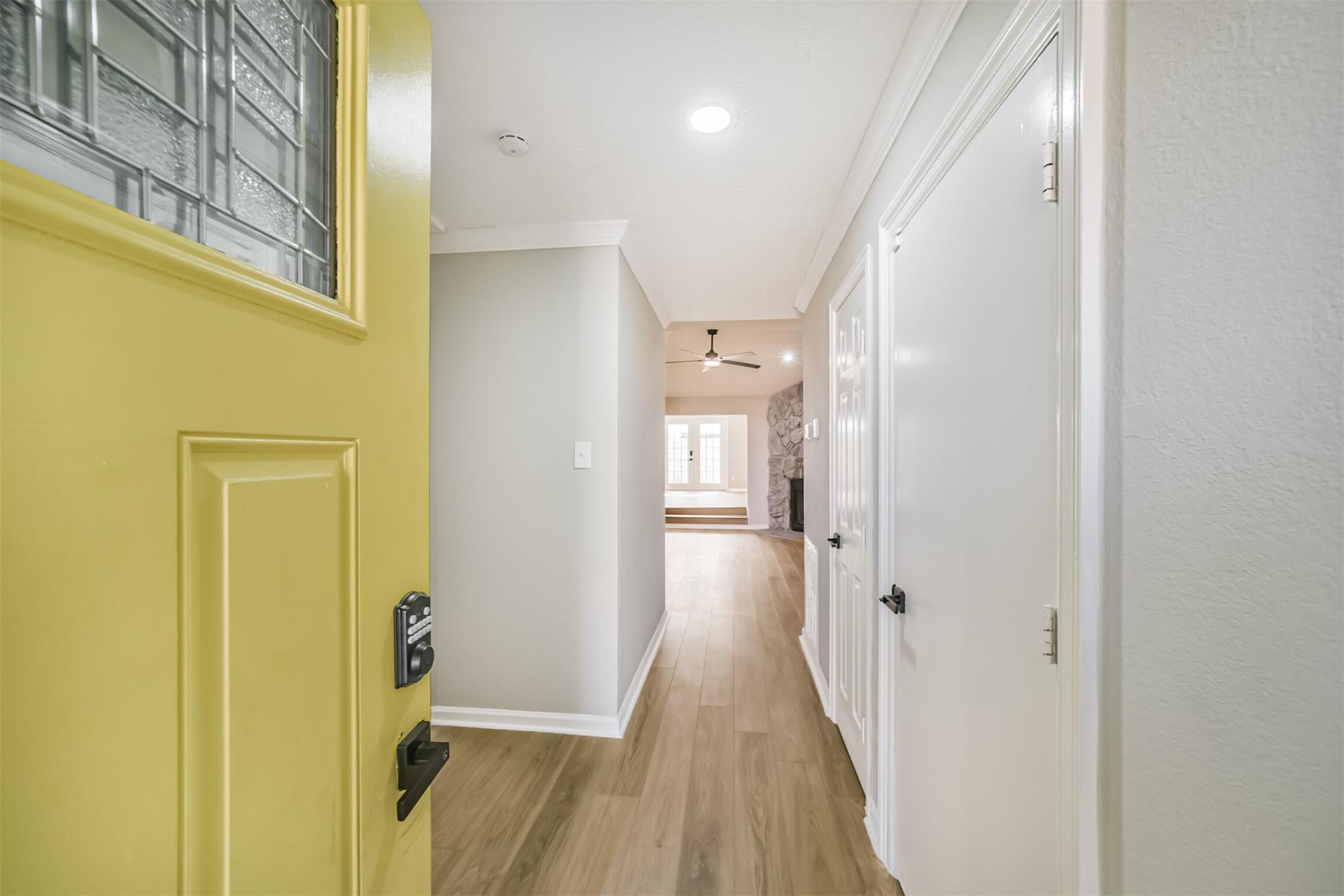 10826 Thorncliff Drive