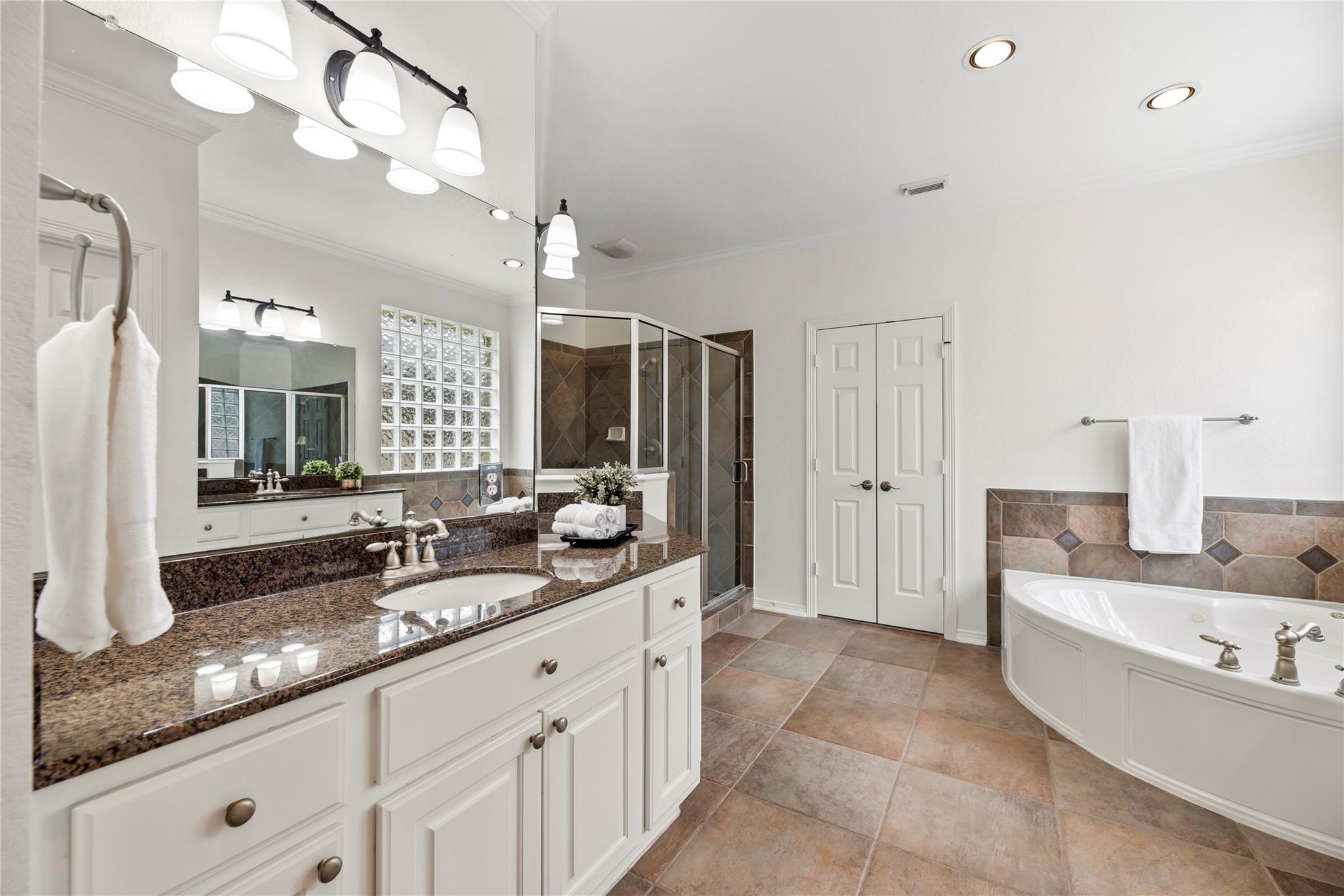 10026 Lost Hollow Lane