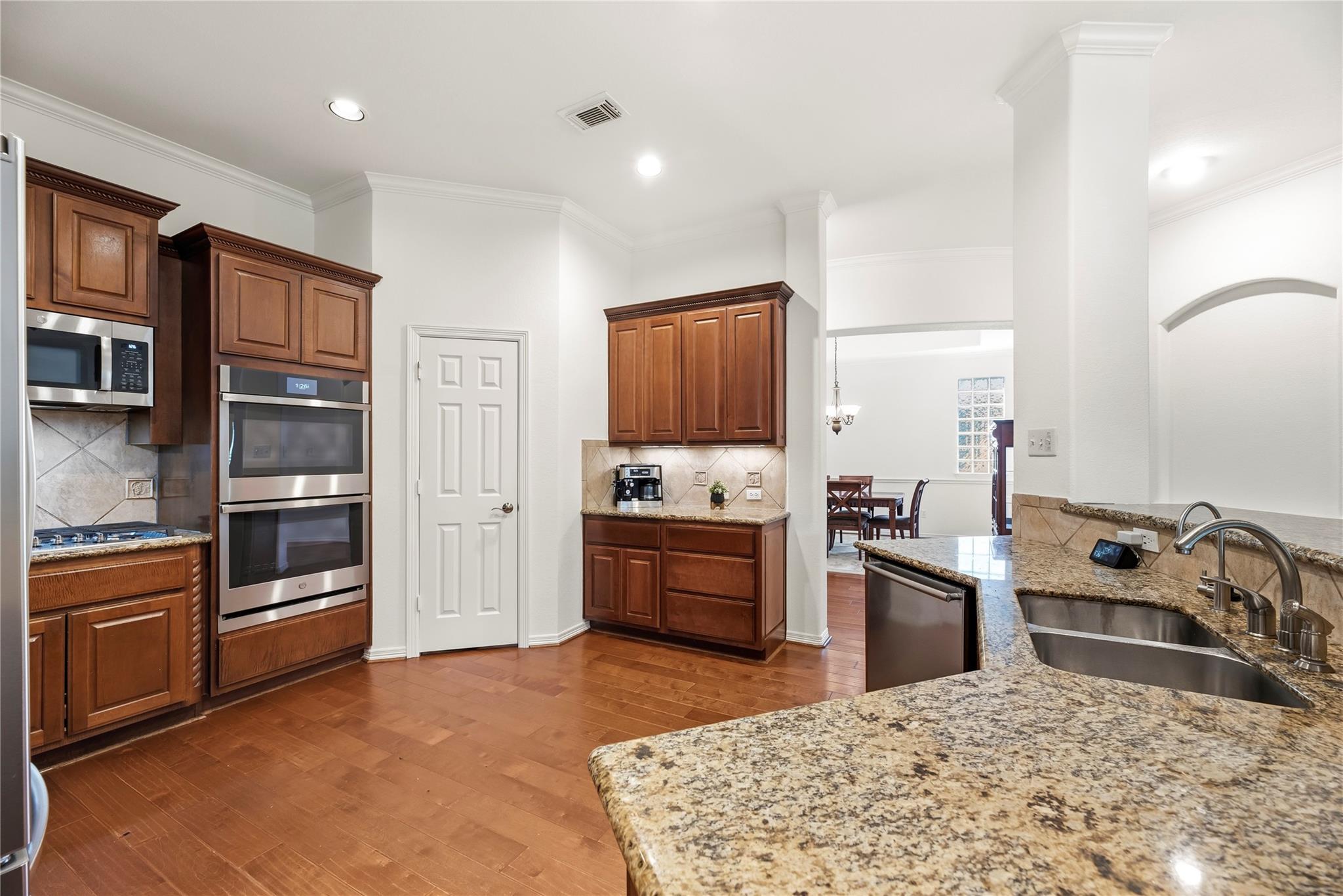 10026 Lost Hollow Lane