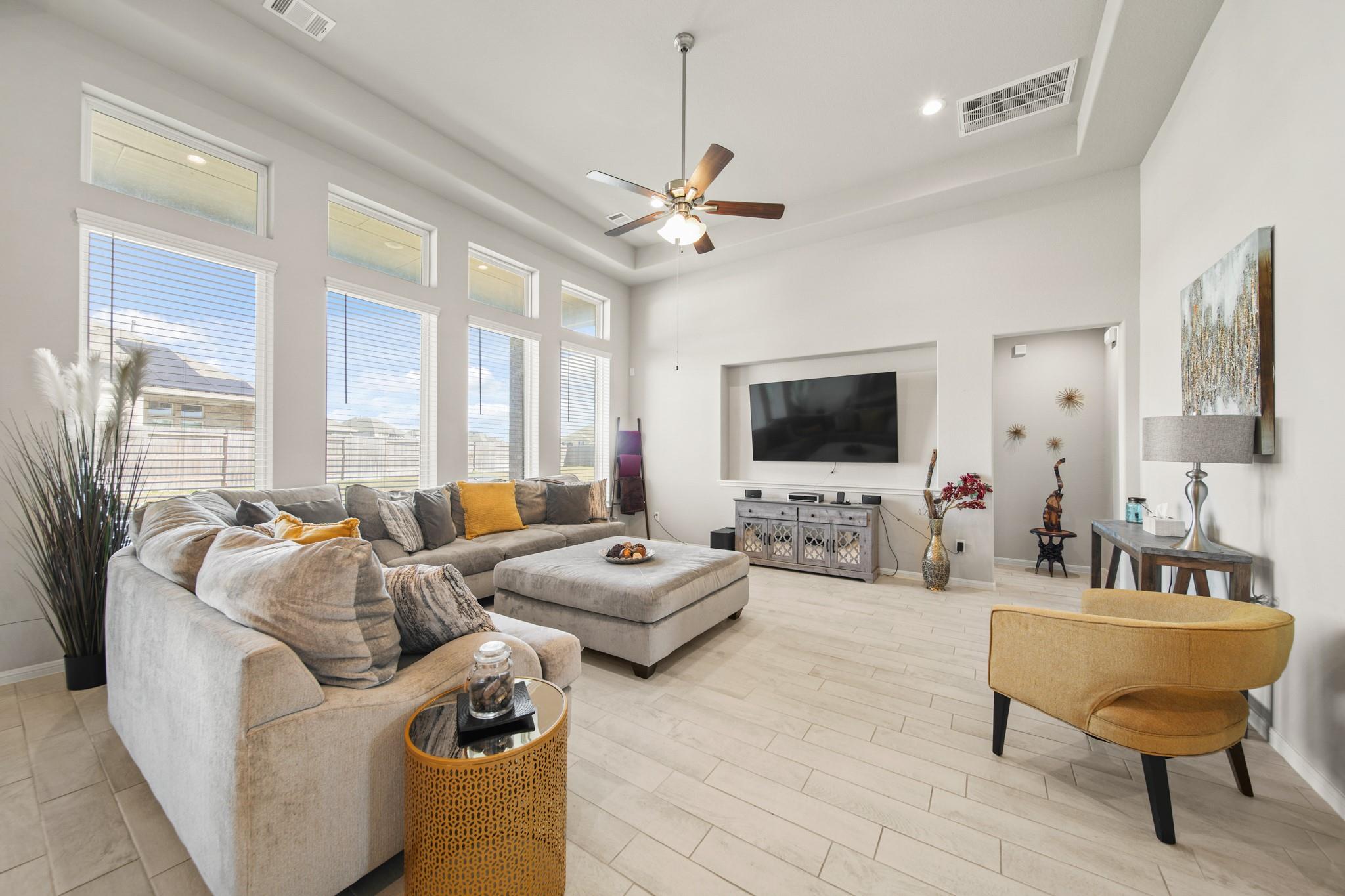 5330 Paradise Cove Lane