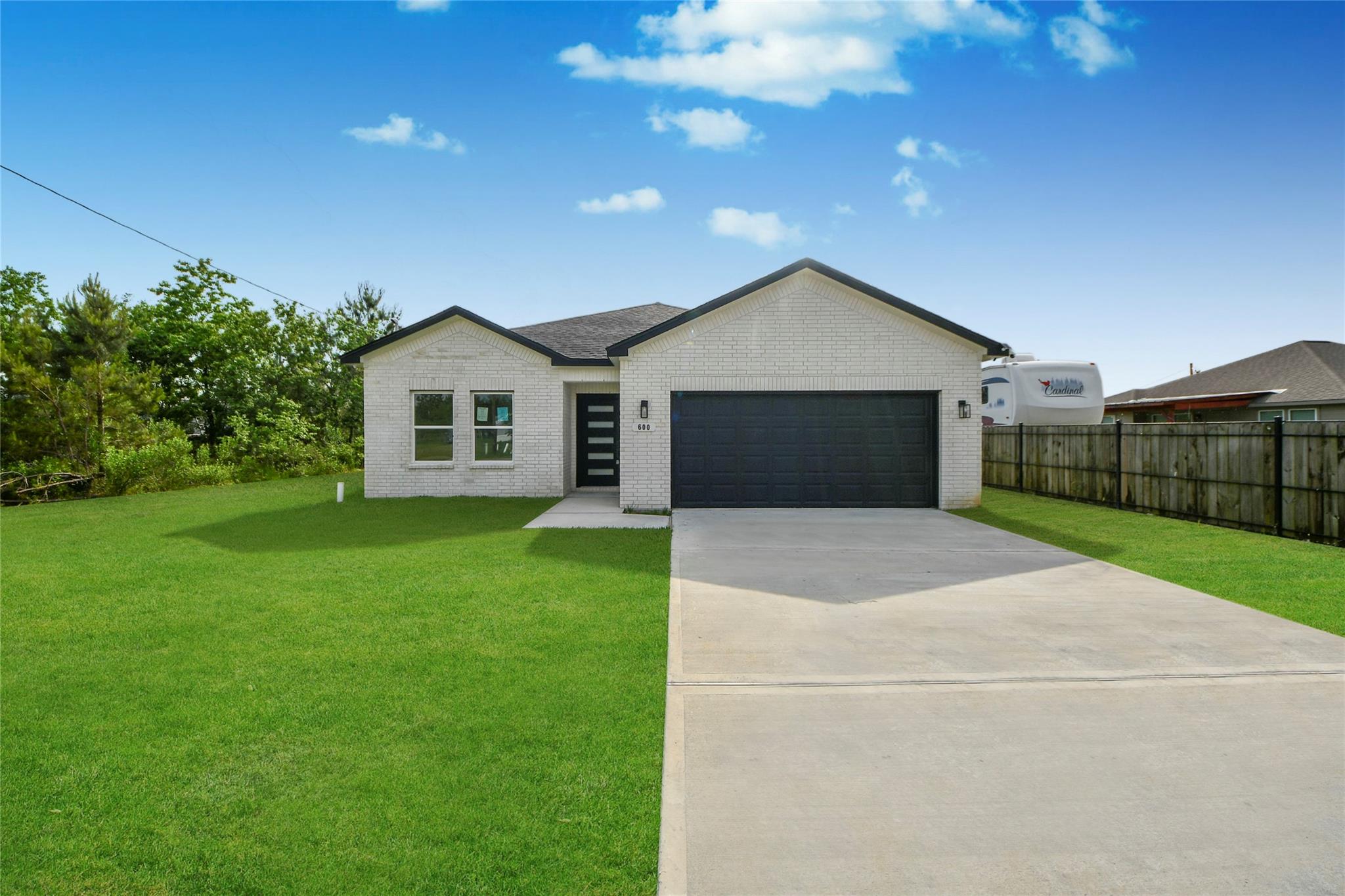 600 Road 5105