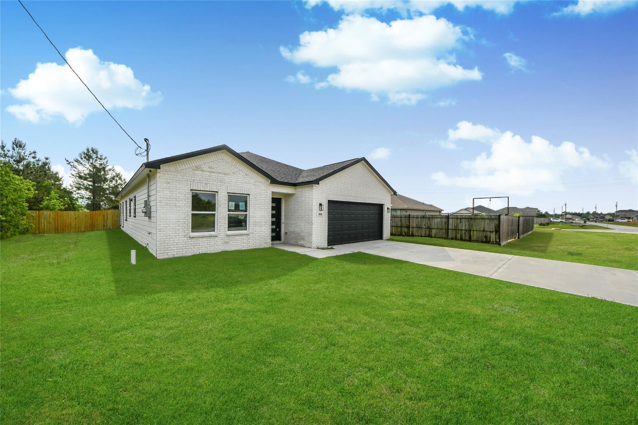 600 Road 5105