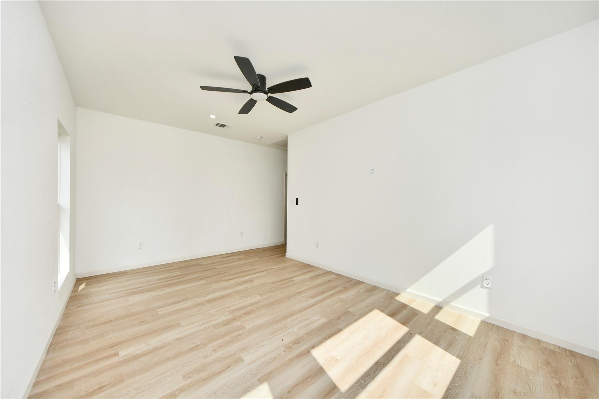 600 Road 5105