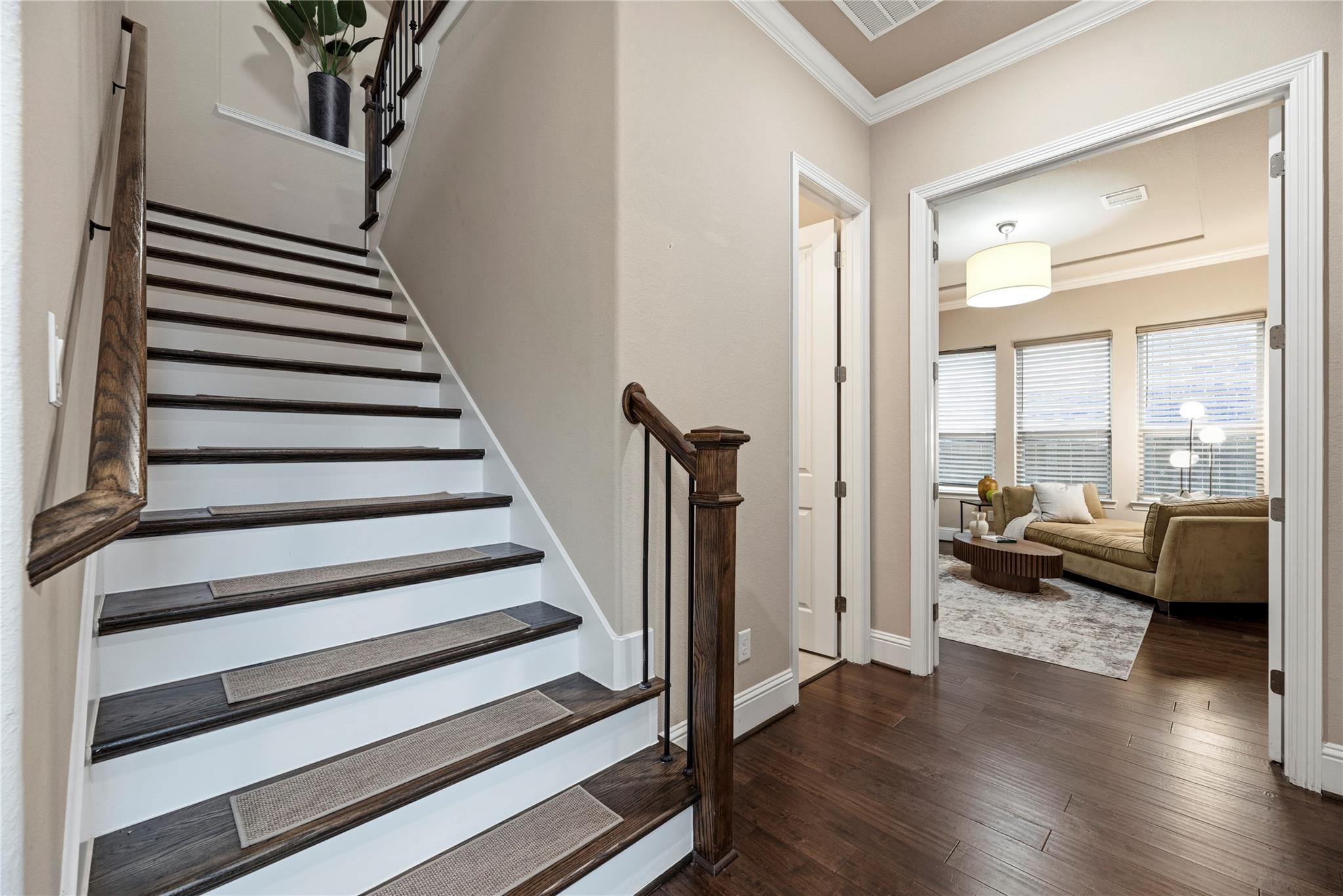 2306 Twilight Peak