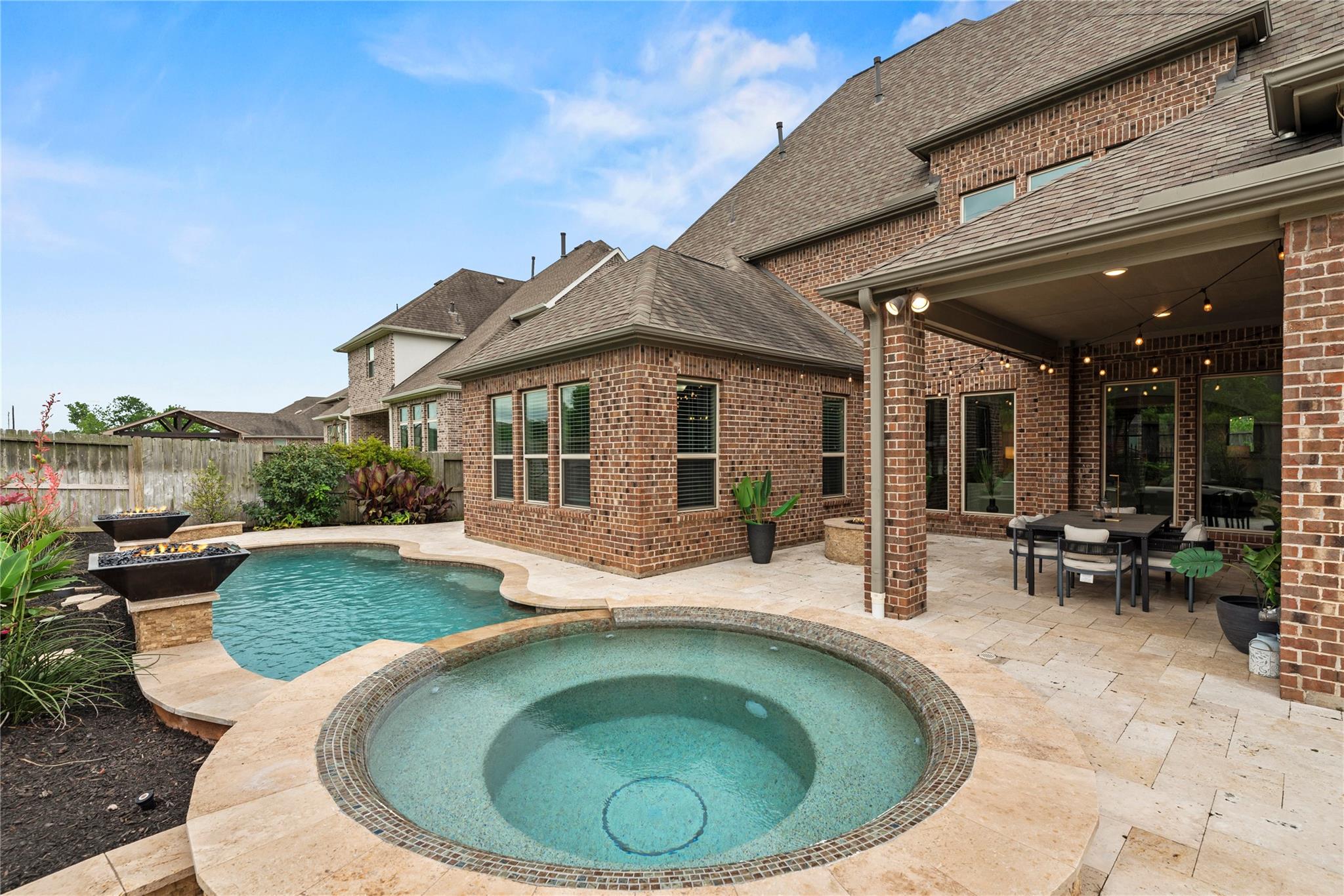 2306 Twilight Peak