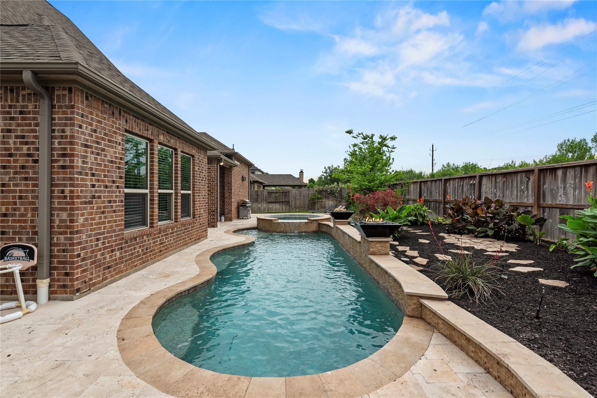 2306 Twilight Peak
