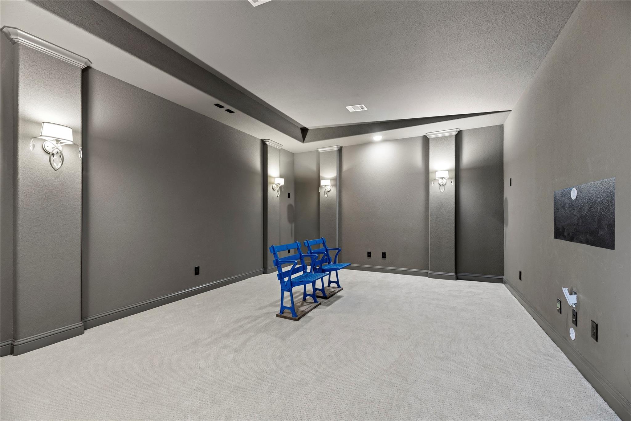 2306 Twilight Peak