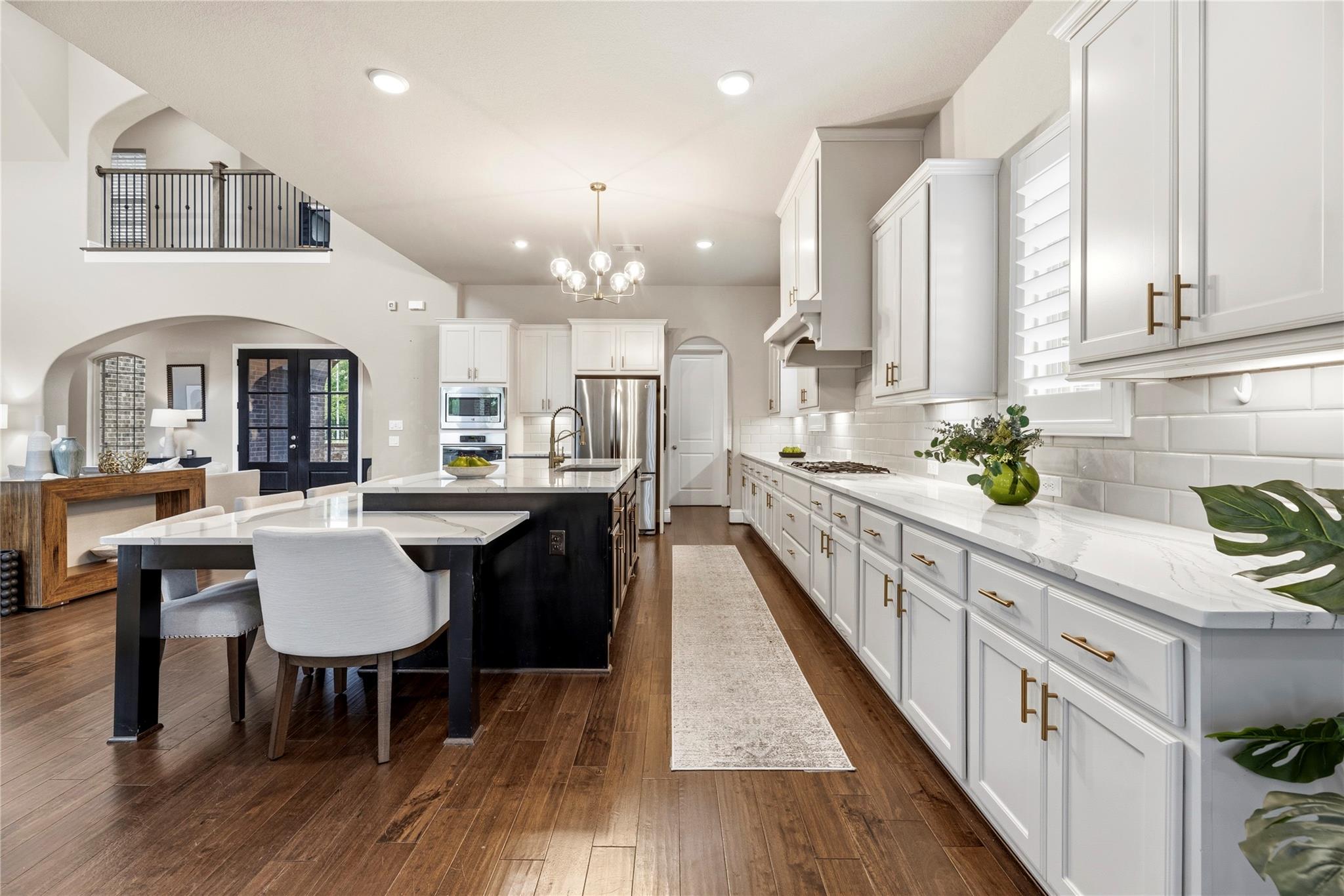 2306 Twilight Peak