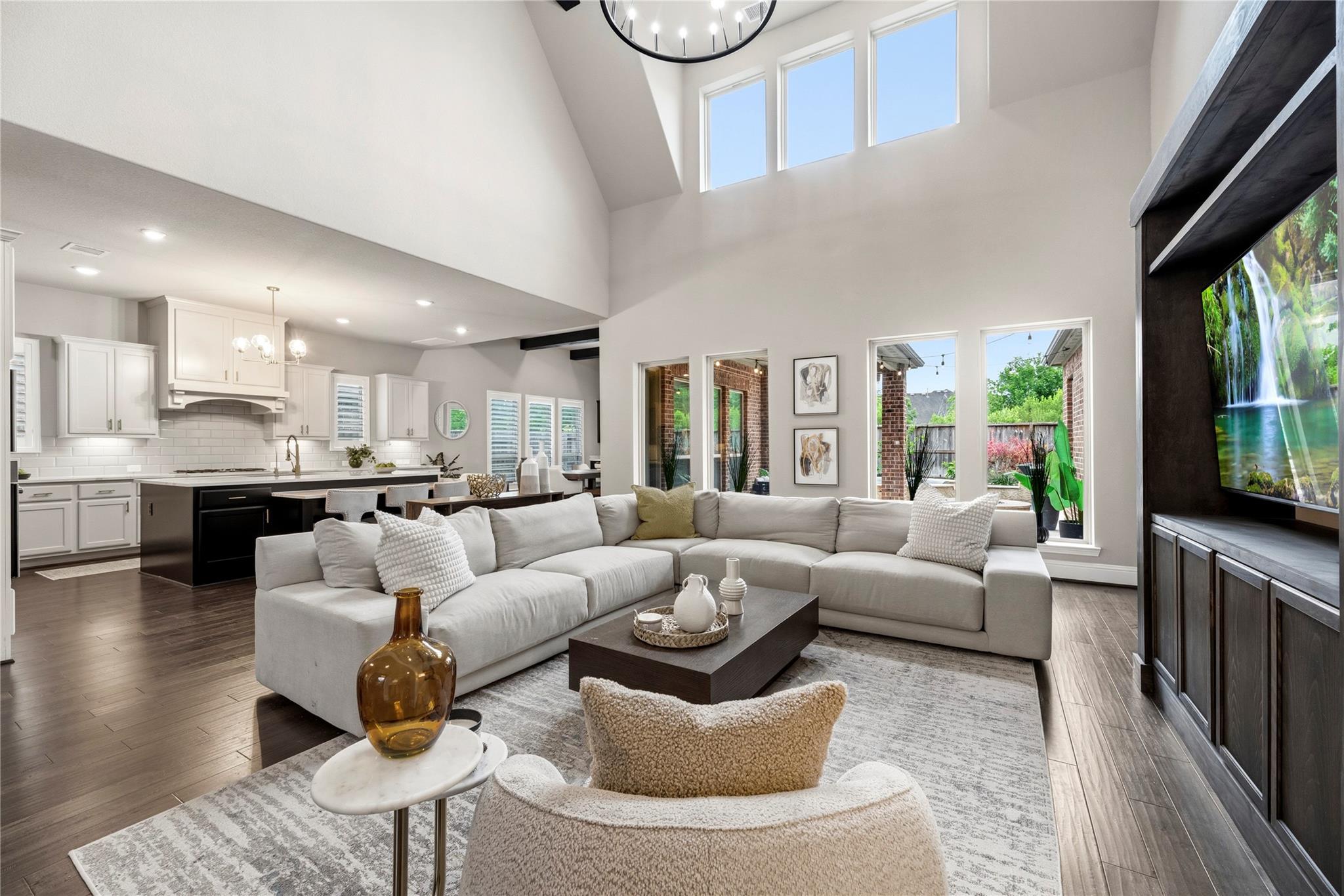 2306 Twilight Peak