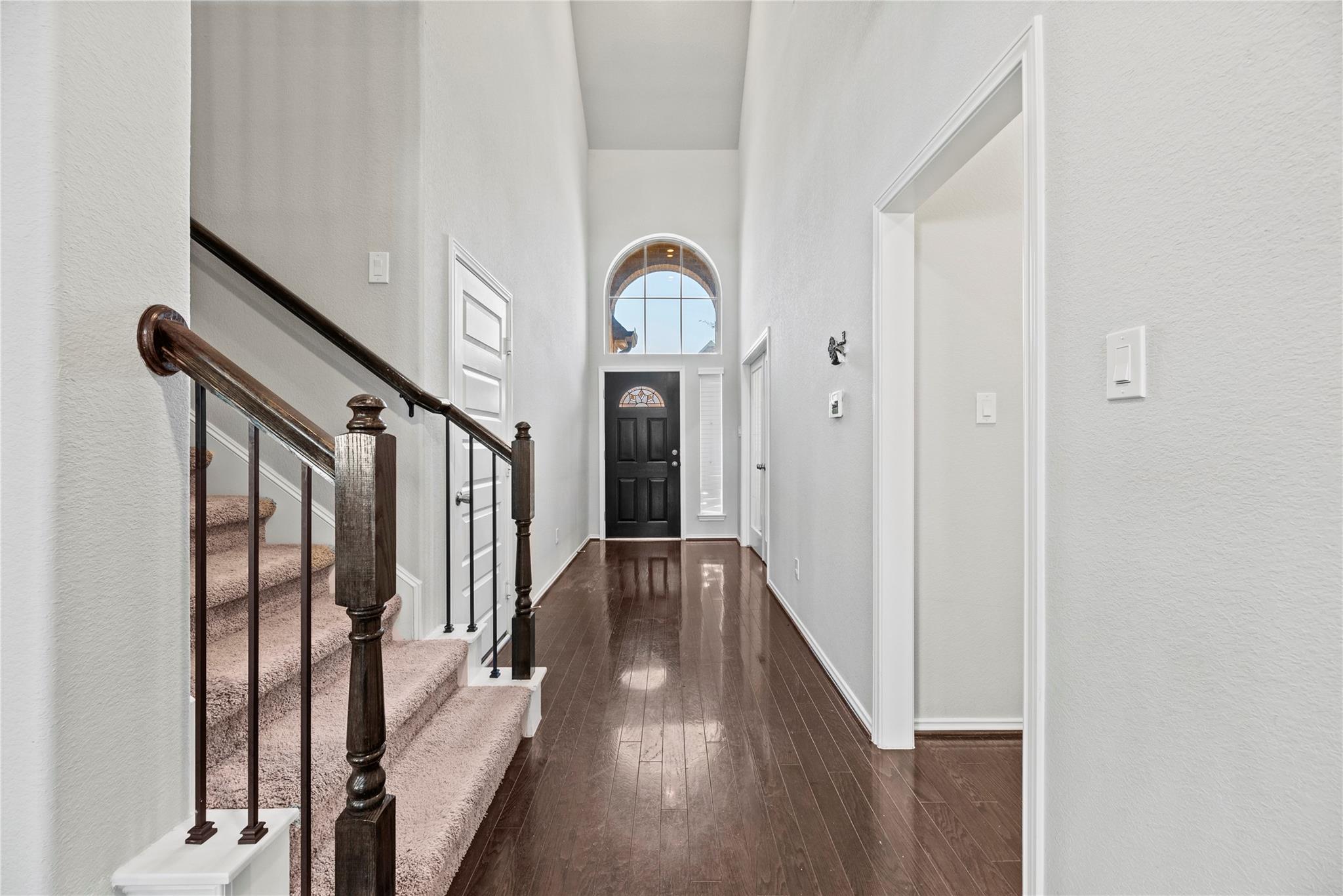 2610 Parker Oak Pass