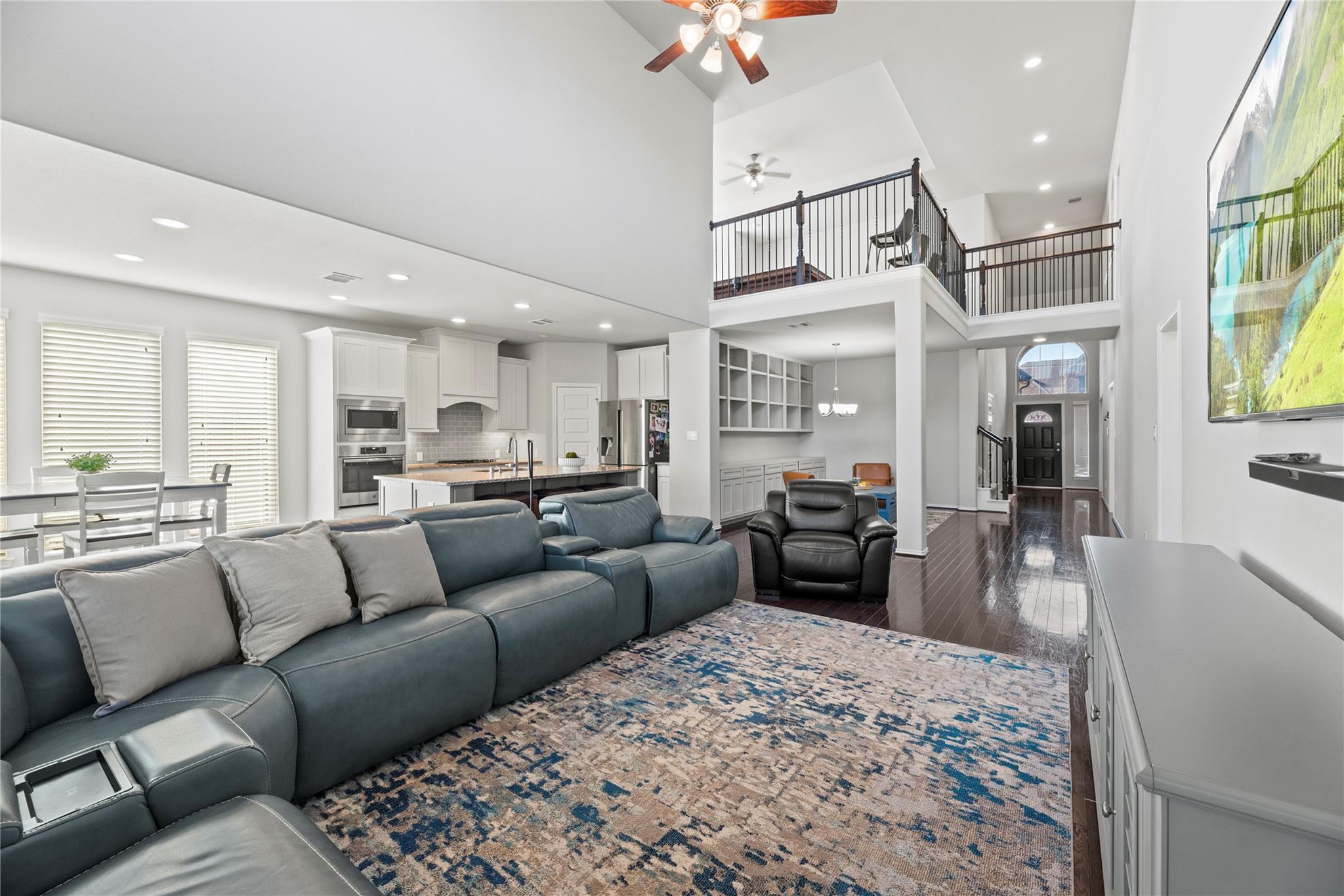 2610 Parker Oak Pass