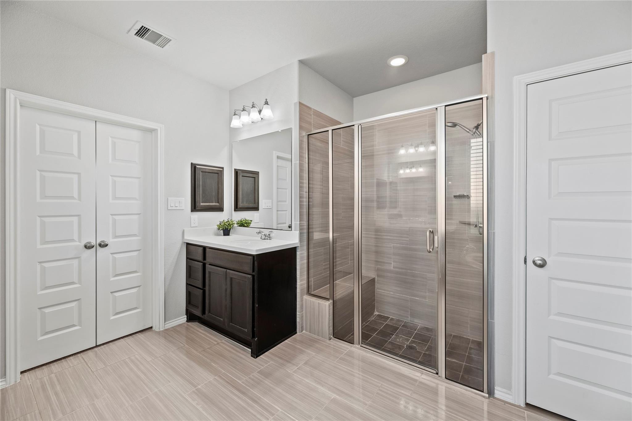 2610 Parker Oak Pass