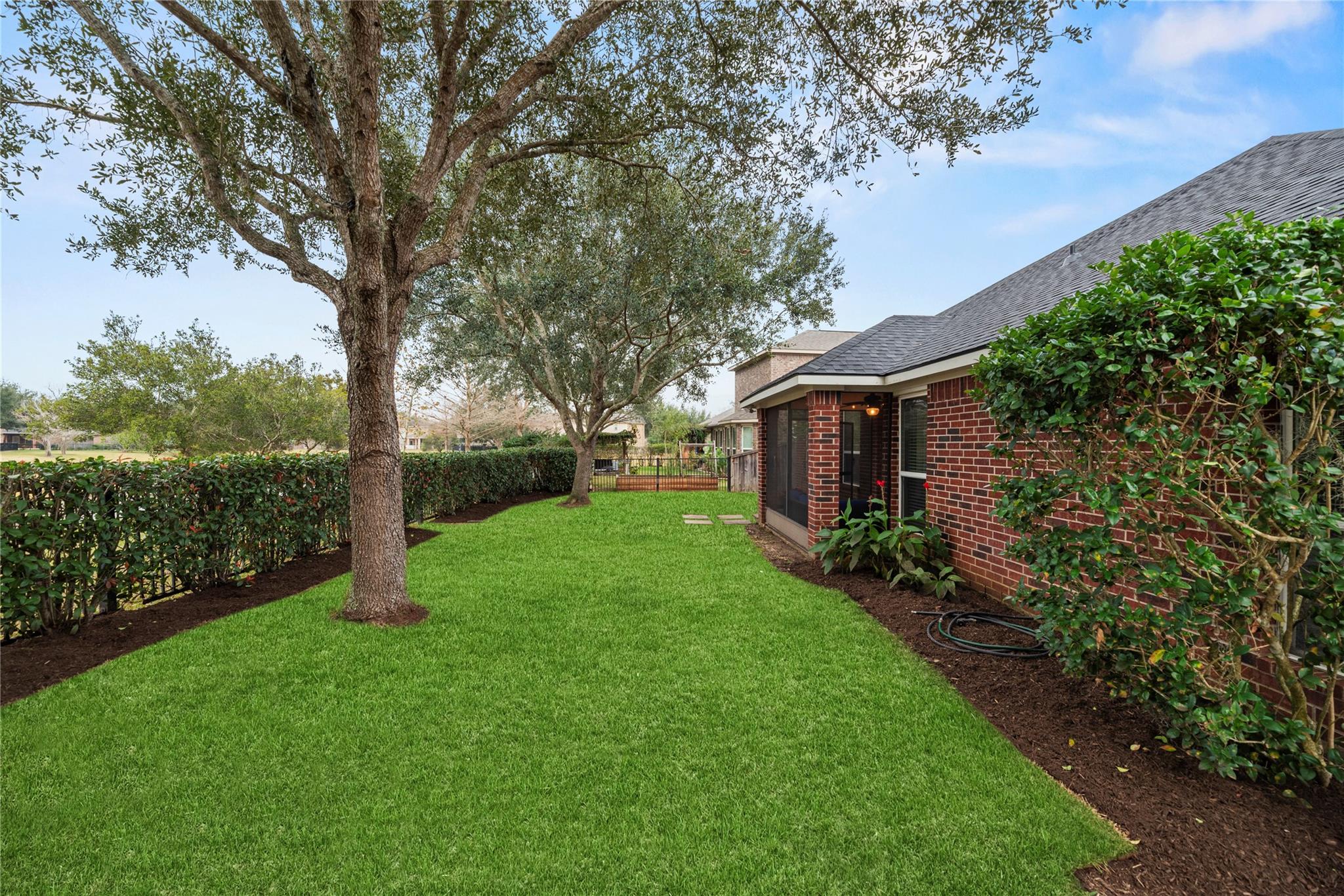 3106 London Lane