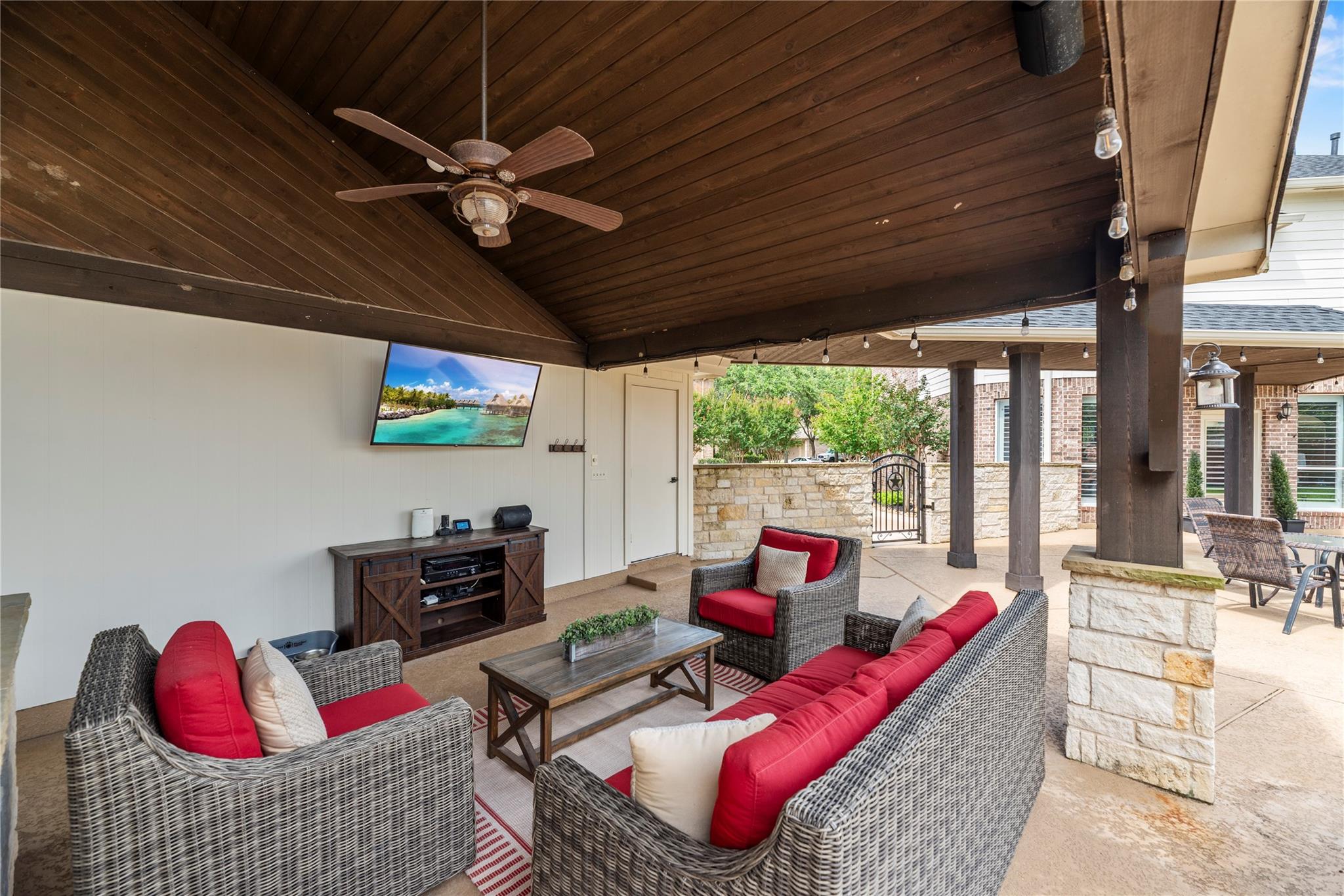 8323 Talons Way