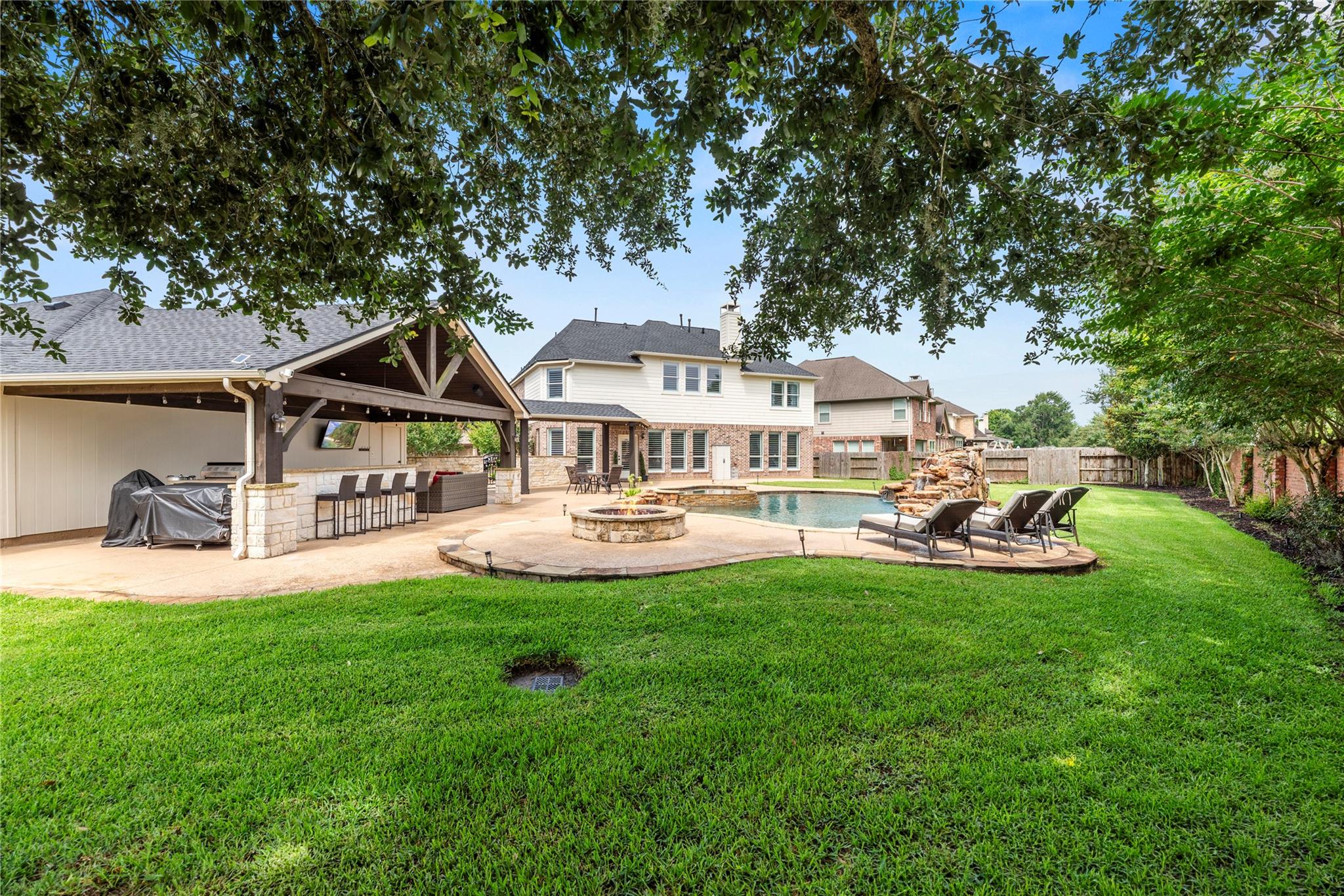 8323 Talons Way