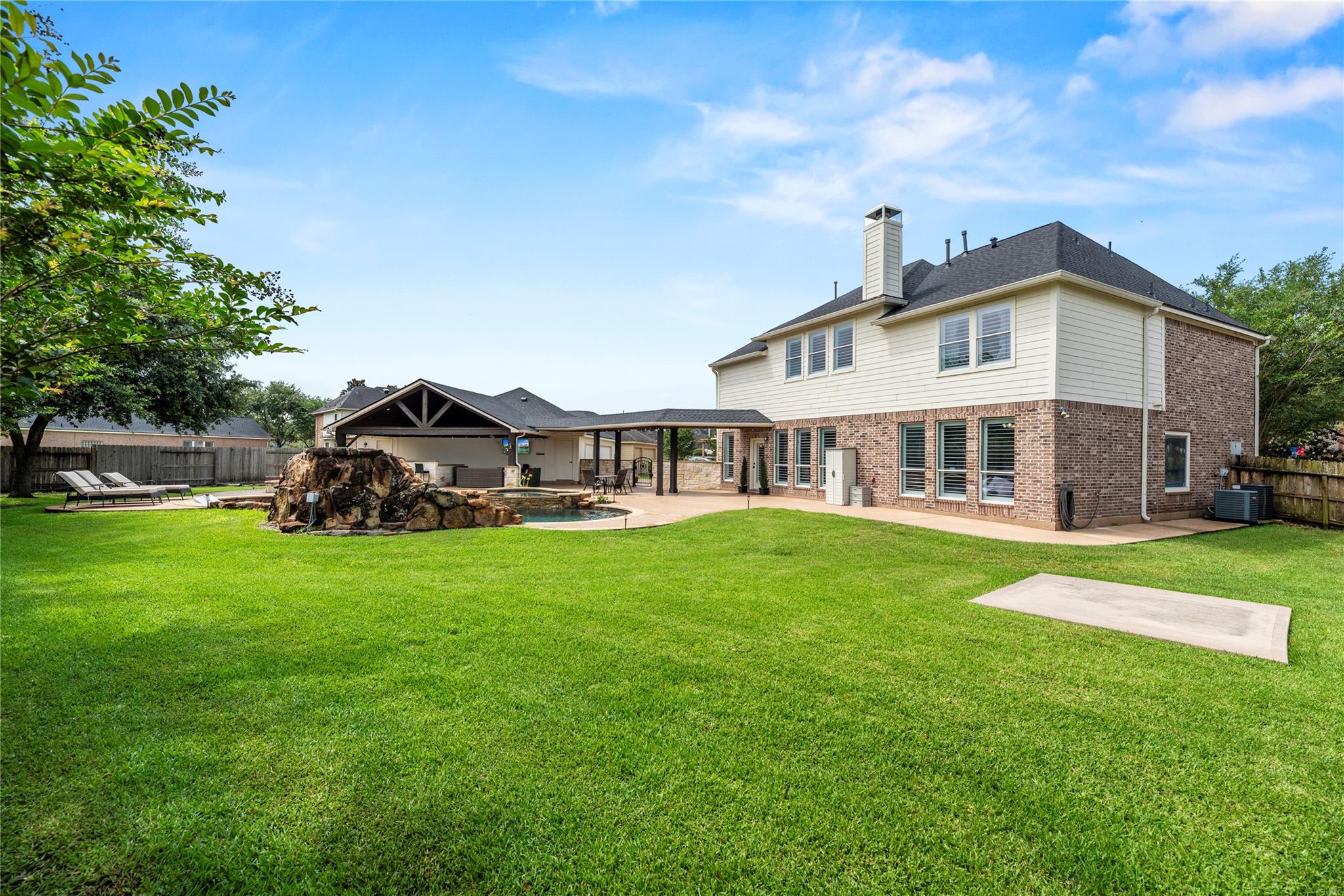 8323 Talons Way