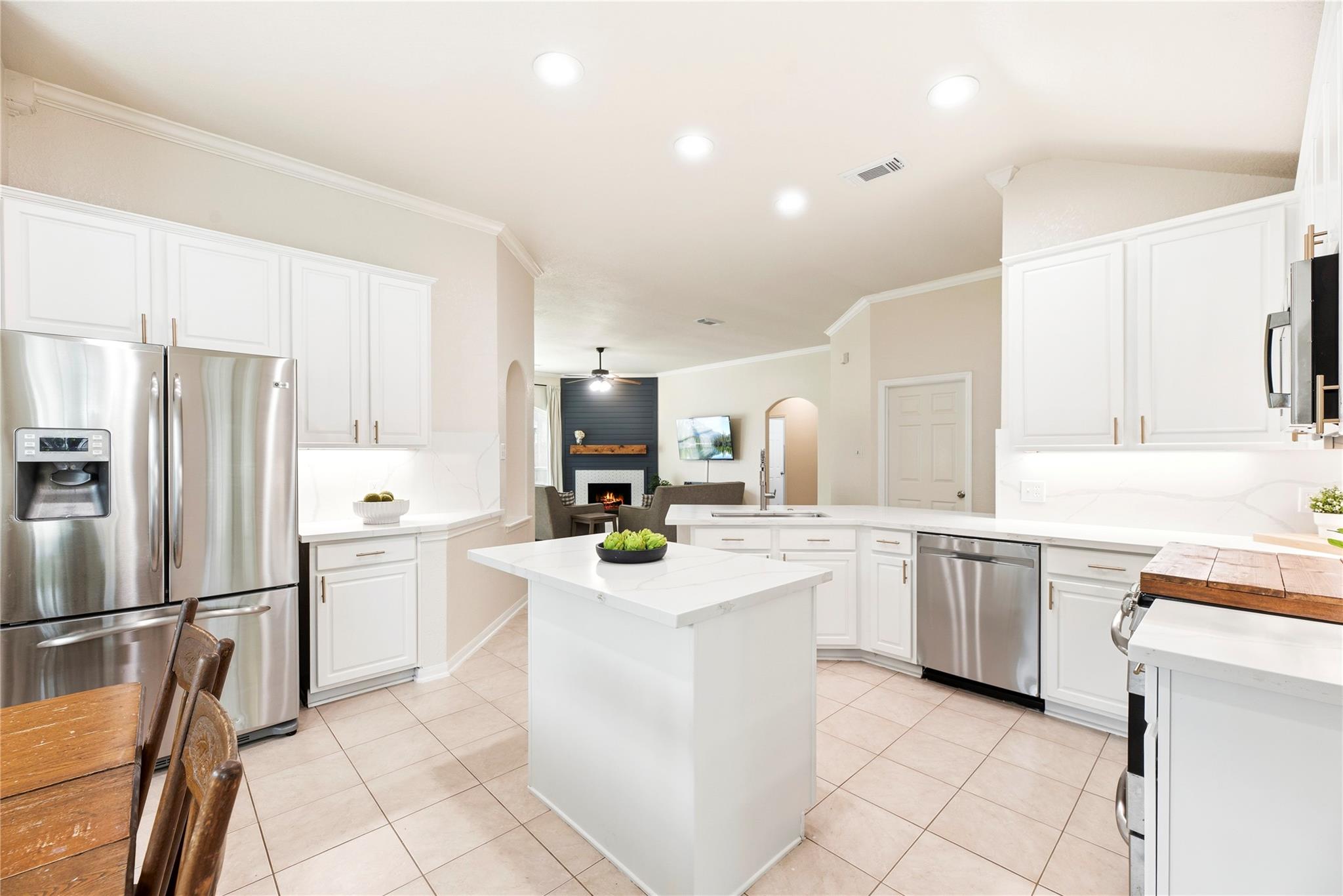 4039 Dell Lane