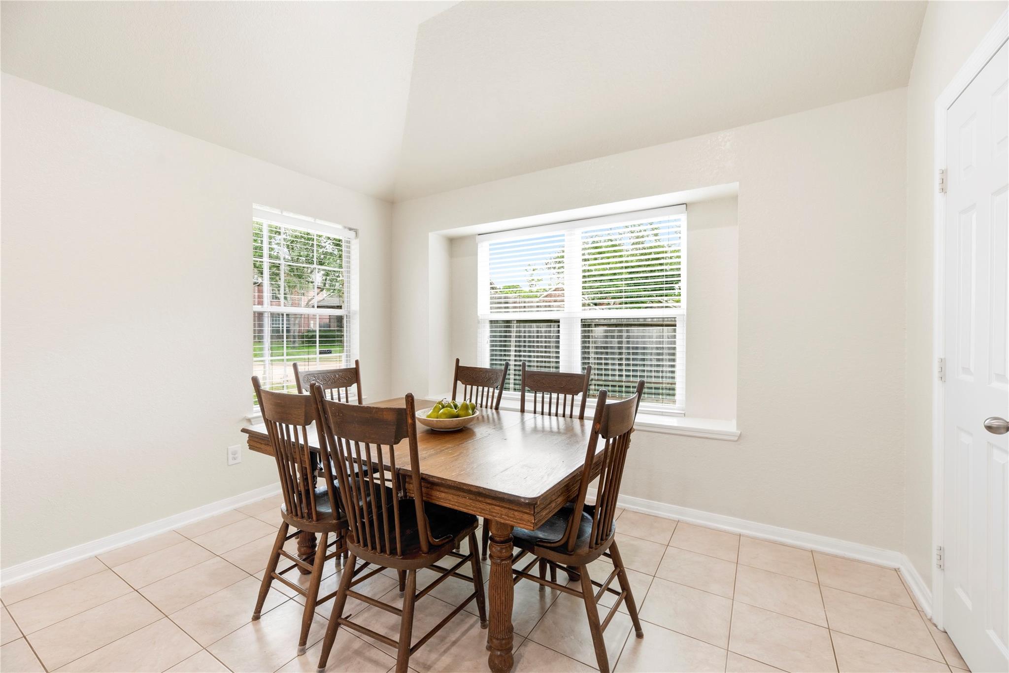 4039 Dell Lane