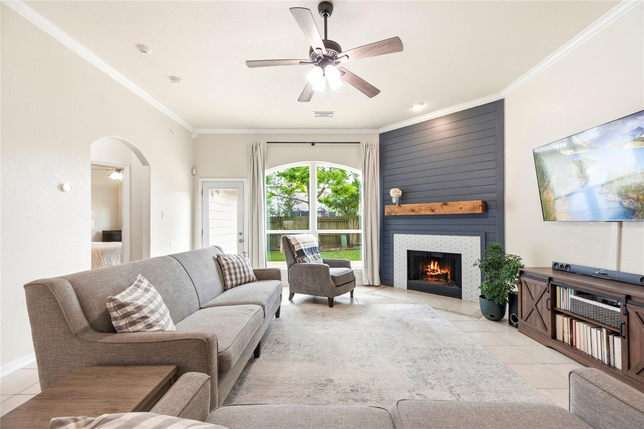 4039 Dell Lane