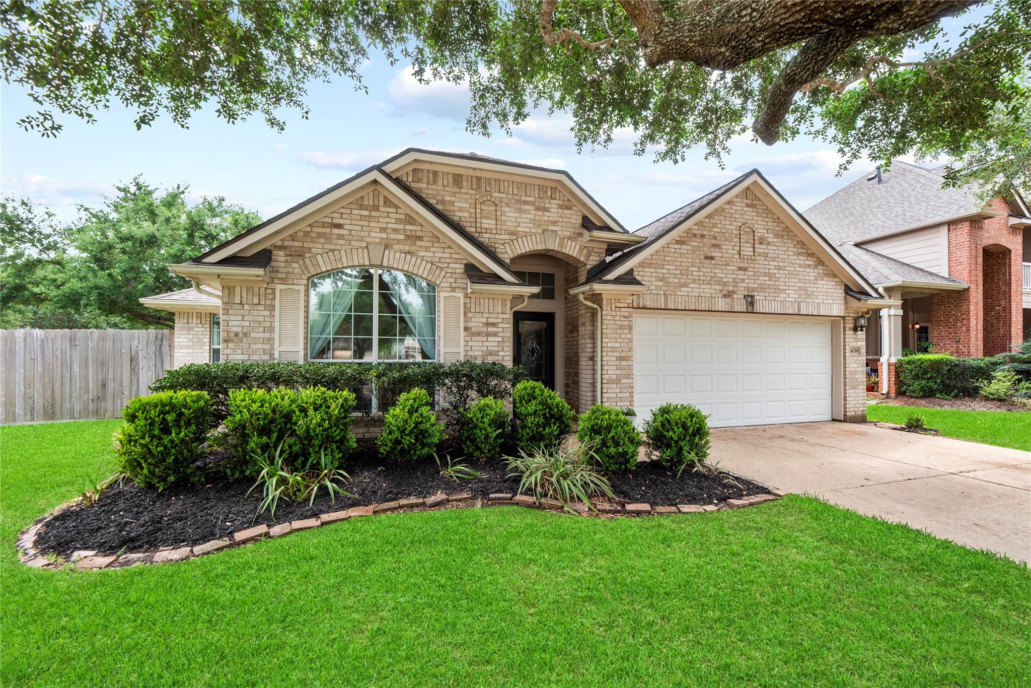 4039 Dell Lane
