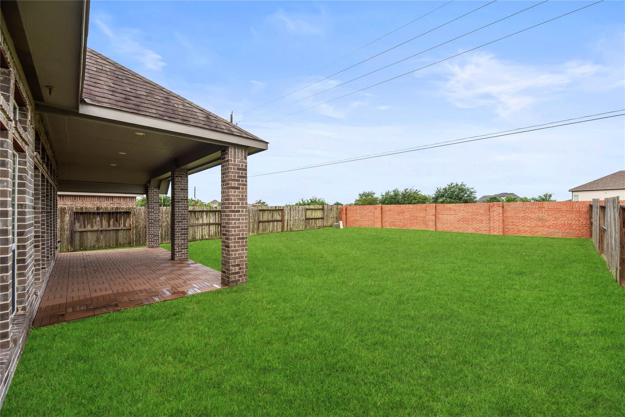 2411 Jasper Point
