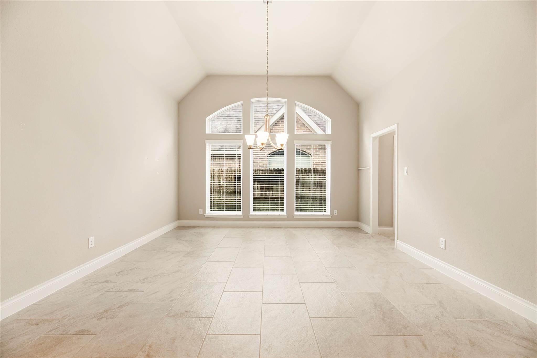 2411 Jasper Point
