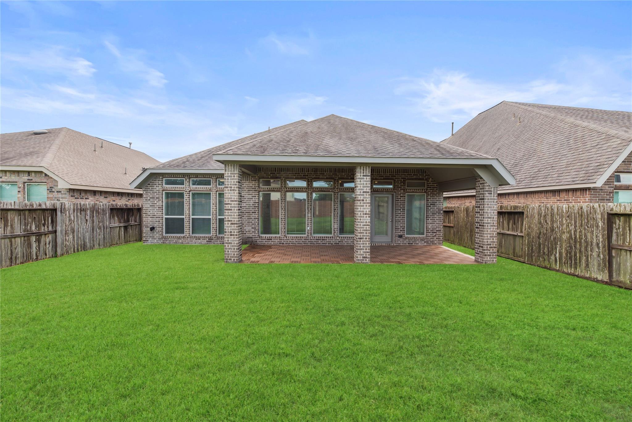 2411 Jasper Point