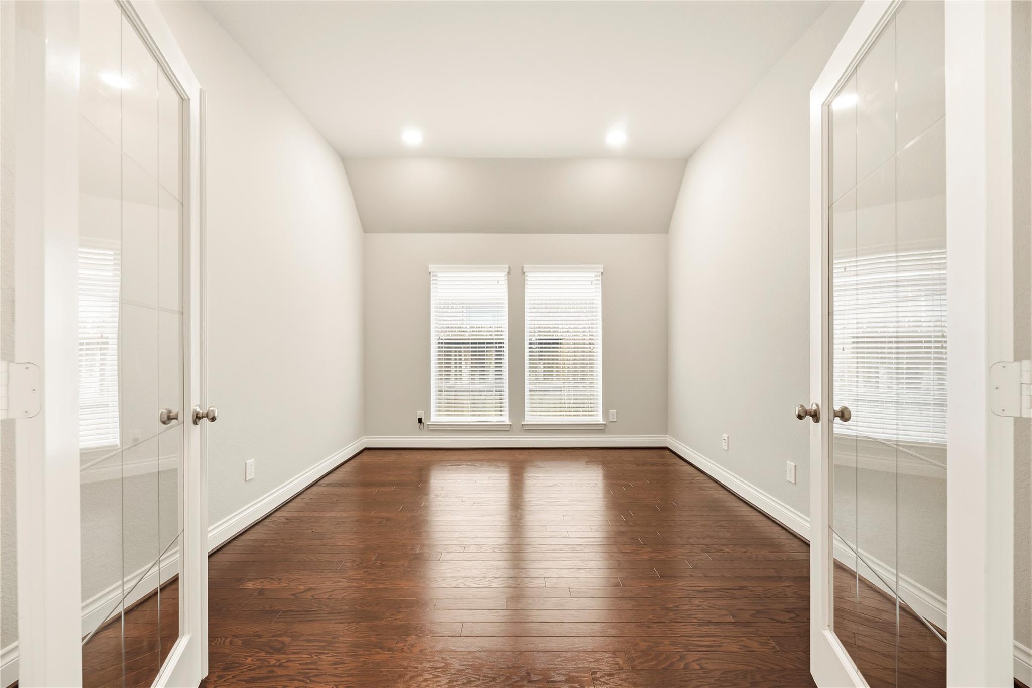 2411 Jasper Point