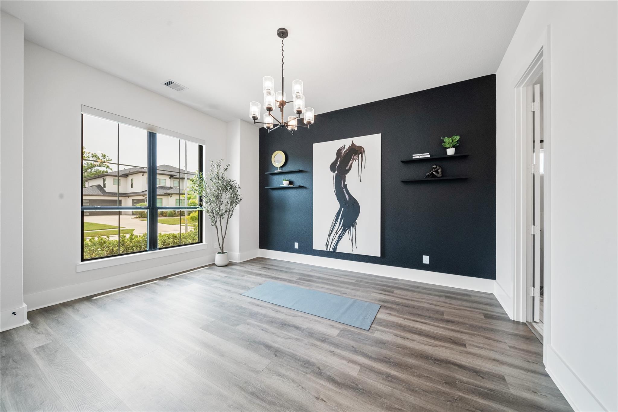 10127 Regatta Shore Drive
